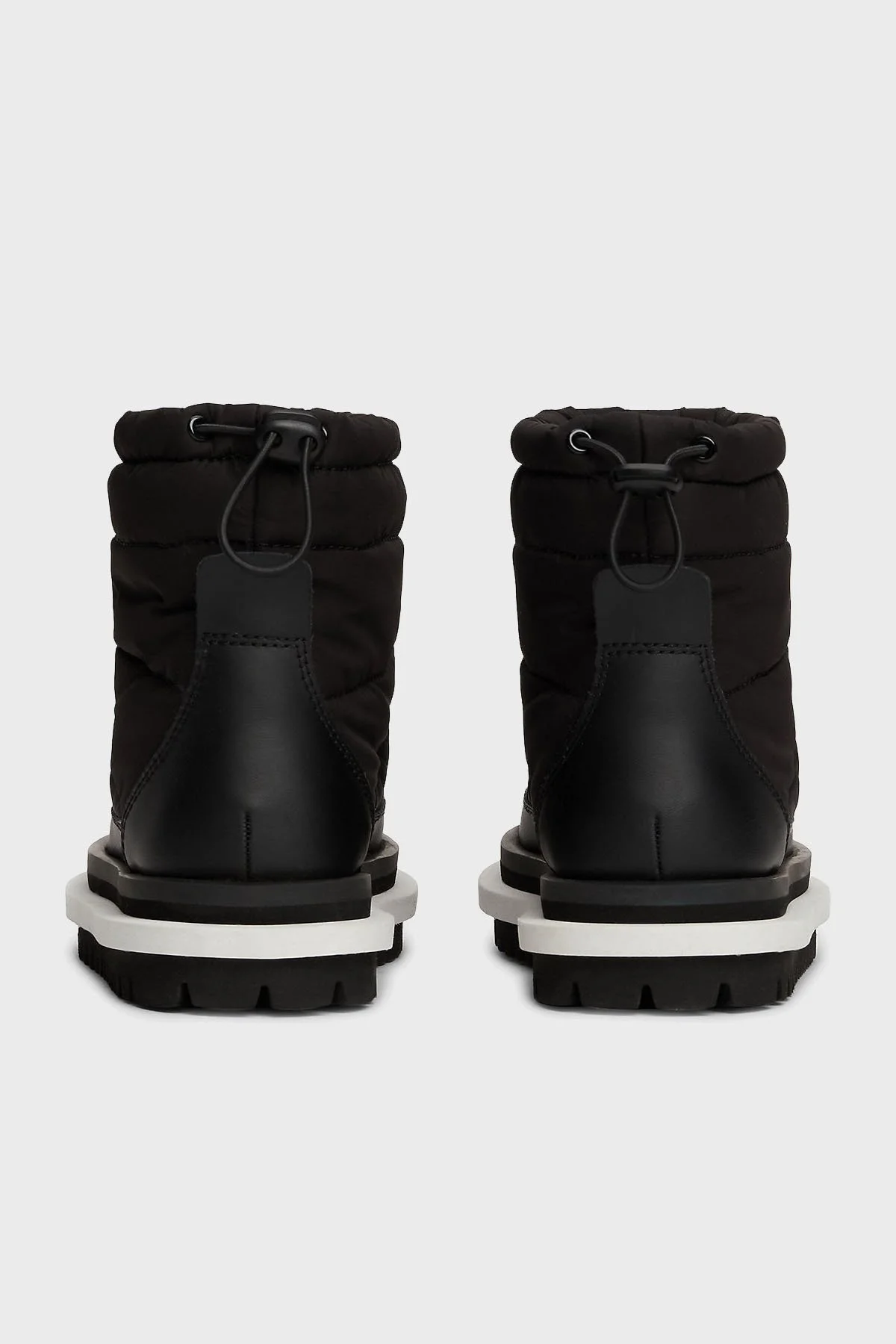 Tommy Jeans Kapitoneli Tırtıklı Platform Taban Bayan Bot EN0EN02725 BDS SİYAH - 5