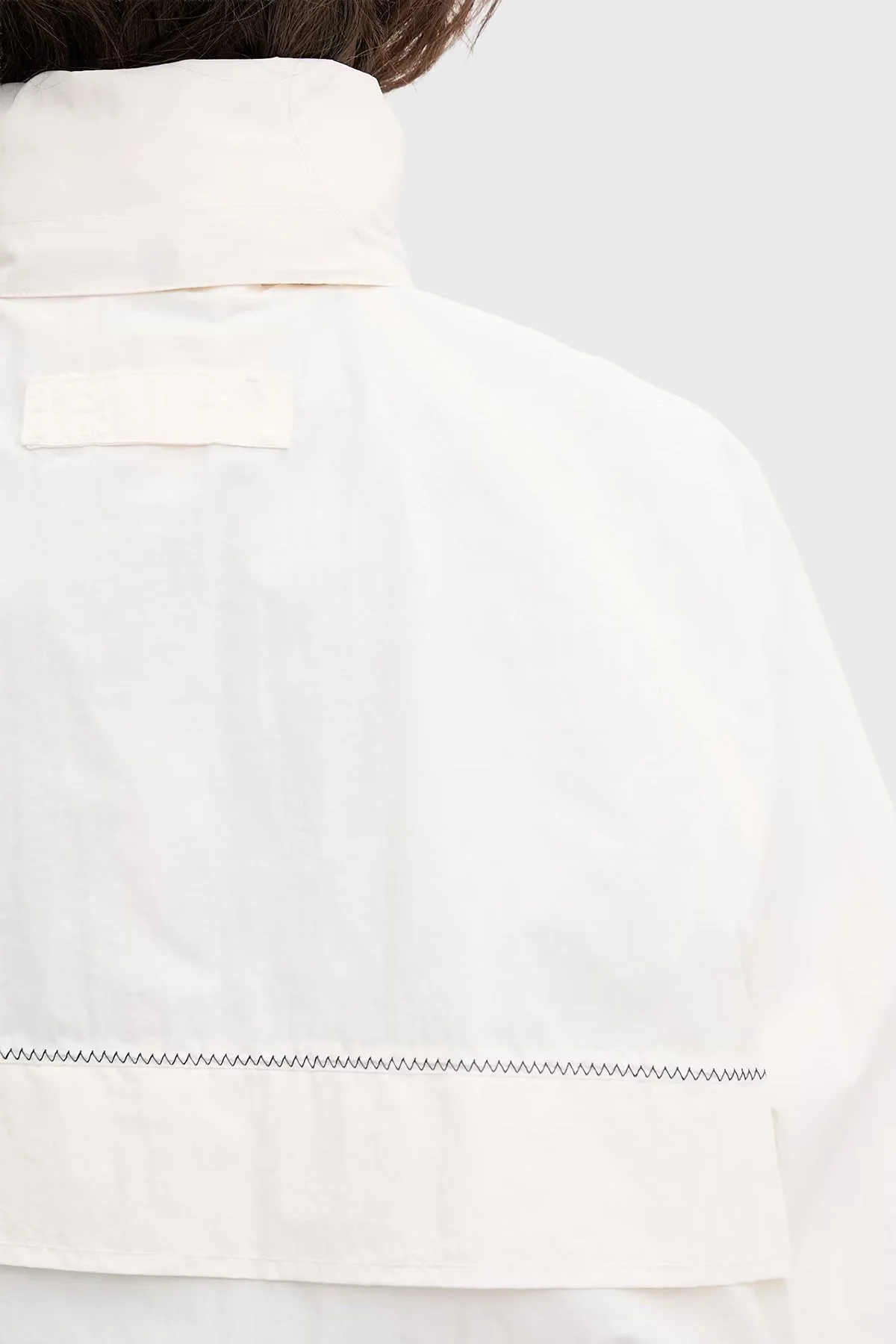 Tommy Jeans Kapüşonlu Yaka Fermuarlı Kadın Mont DW0DW22915 YBH Beyaz - 5