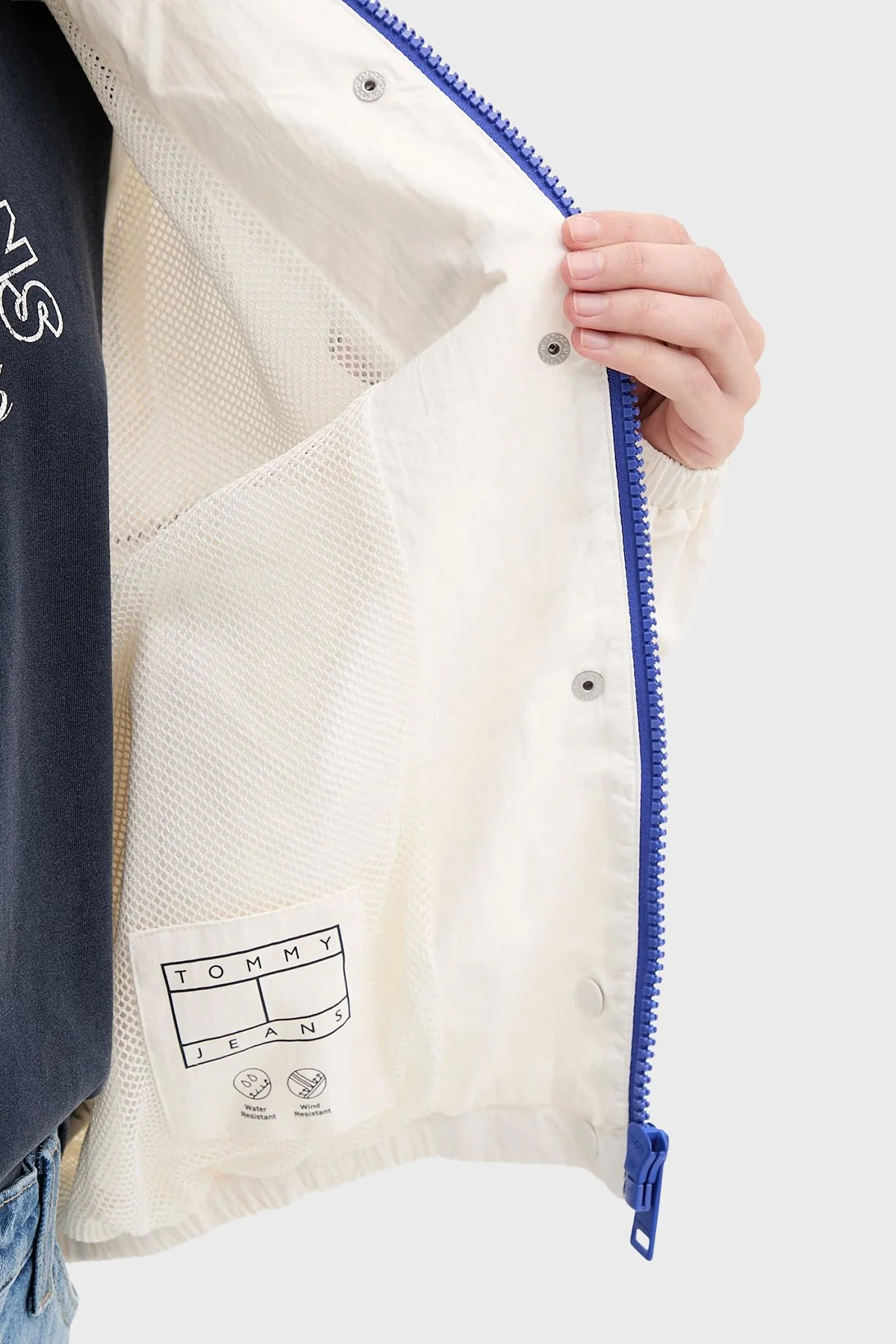 Tommy Jeans Kapüşonlu Yaka Fermuarlı Kadın Mont DW0DW22915 YBH Beyaz - 6