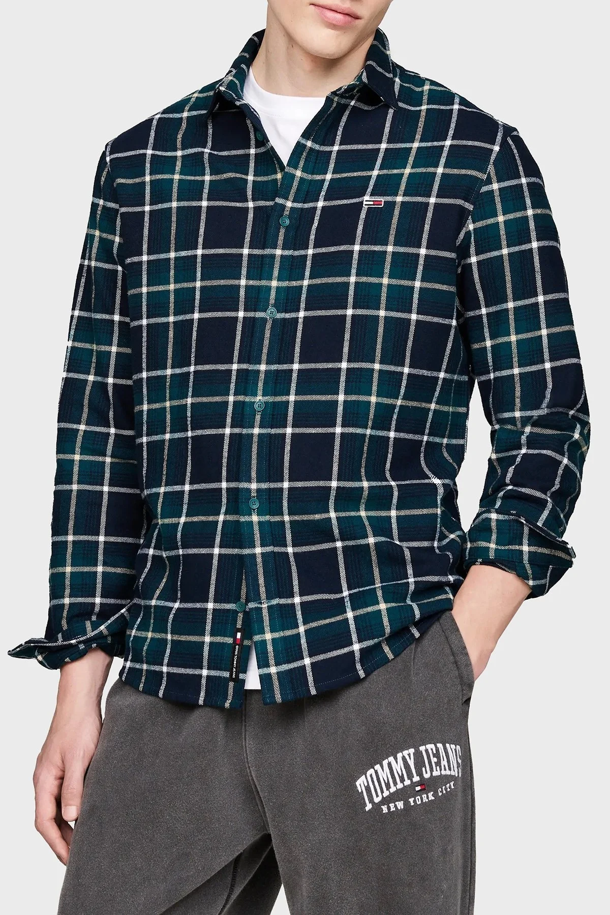 Tommy Jeans Kareli % 100 Pamuk Relaxed Fit Erkek Gömlek DM0DM19651 CWG KOYU YEŞİL - 1