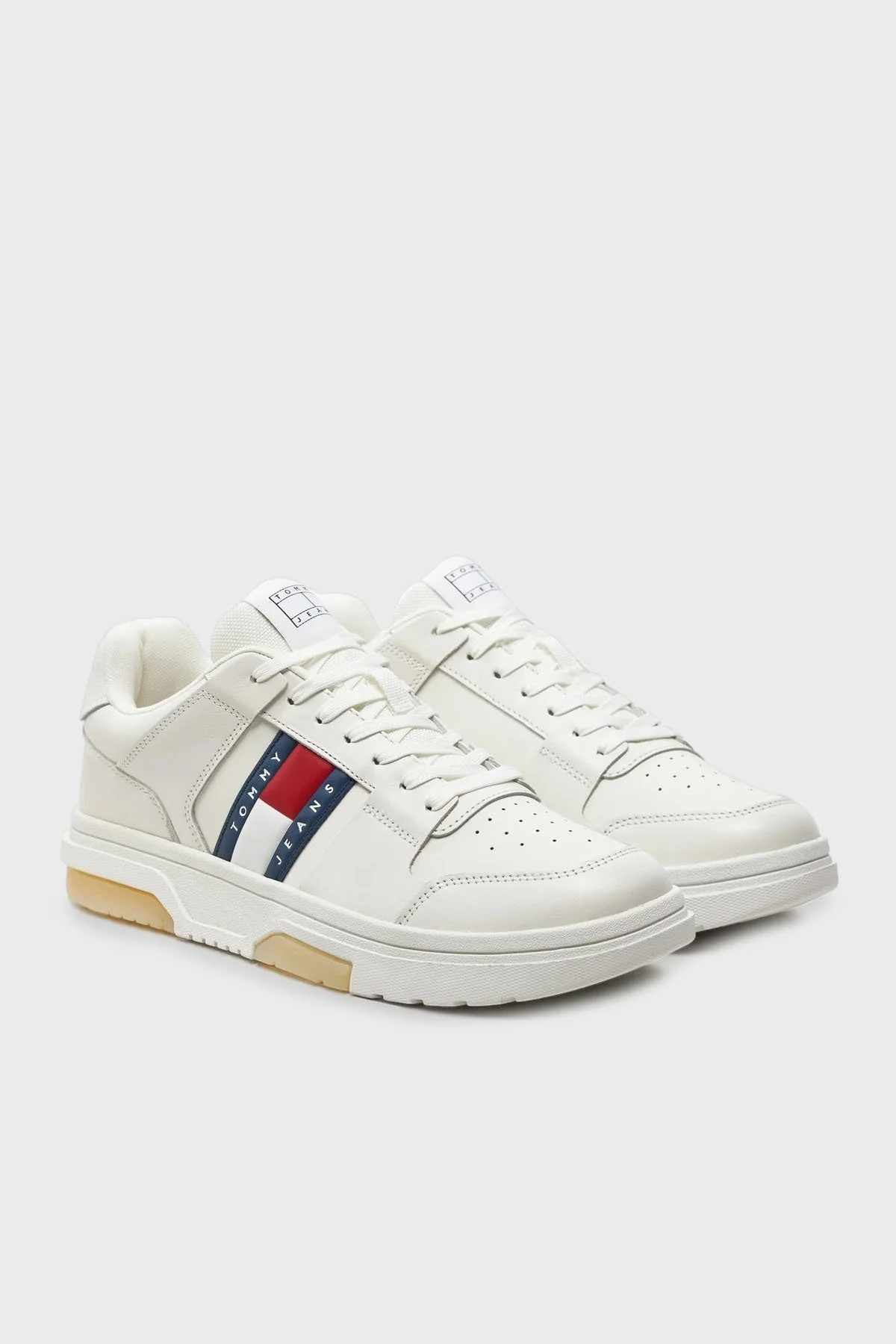 Tommy Jeans Kaydırmaz Tabanlı Sneaker Erkek Ayakkabı EM0EM01429 YBL BEYAZ - 2