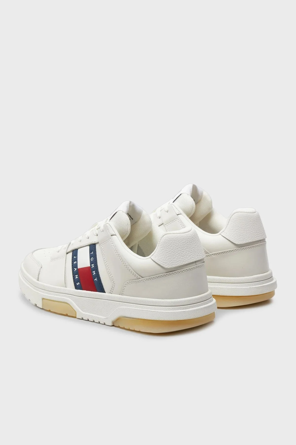 Tommy Jeans Kaydırmaz Tabanlı Sneaker Erkek Ayakkabı EM0EM01429 YBL BEYAZ - 3