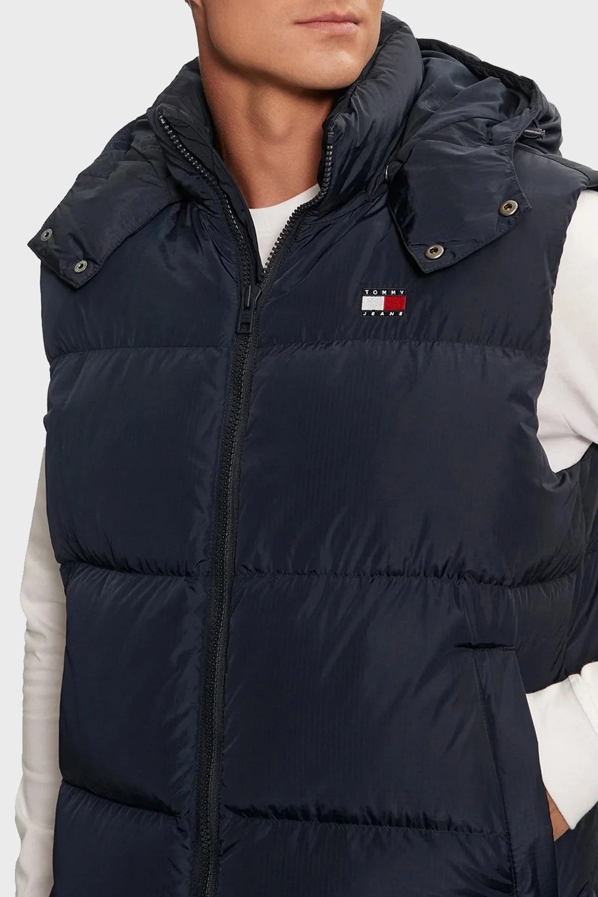 Tommy Jeans Kuş Tüyü Dolgulu Regular Fit Çıkarılabilir Kapüşonlu Şişme Erkek Yelek DM0DM19538 C1G LACİVERT - 8