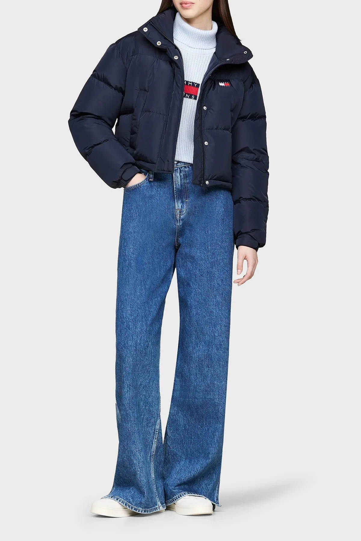 Tommy Jeans Kuş Tüyü Dolgulu Regular Fit Dik Yaka Logolu Şişme Bayan Mont DW0DW18820 C1G LACİVERT - 2