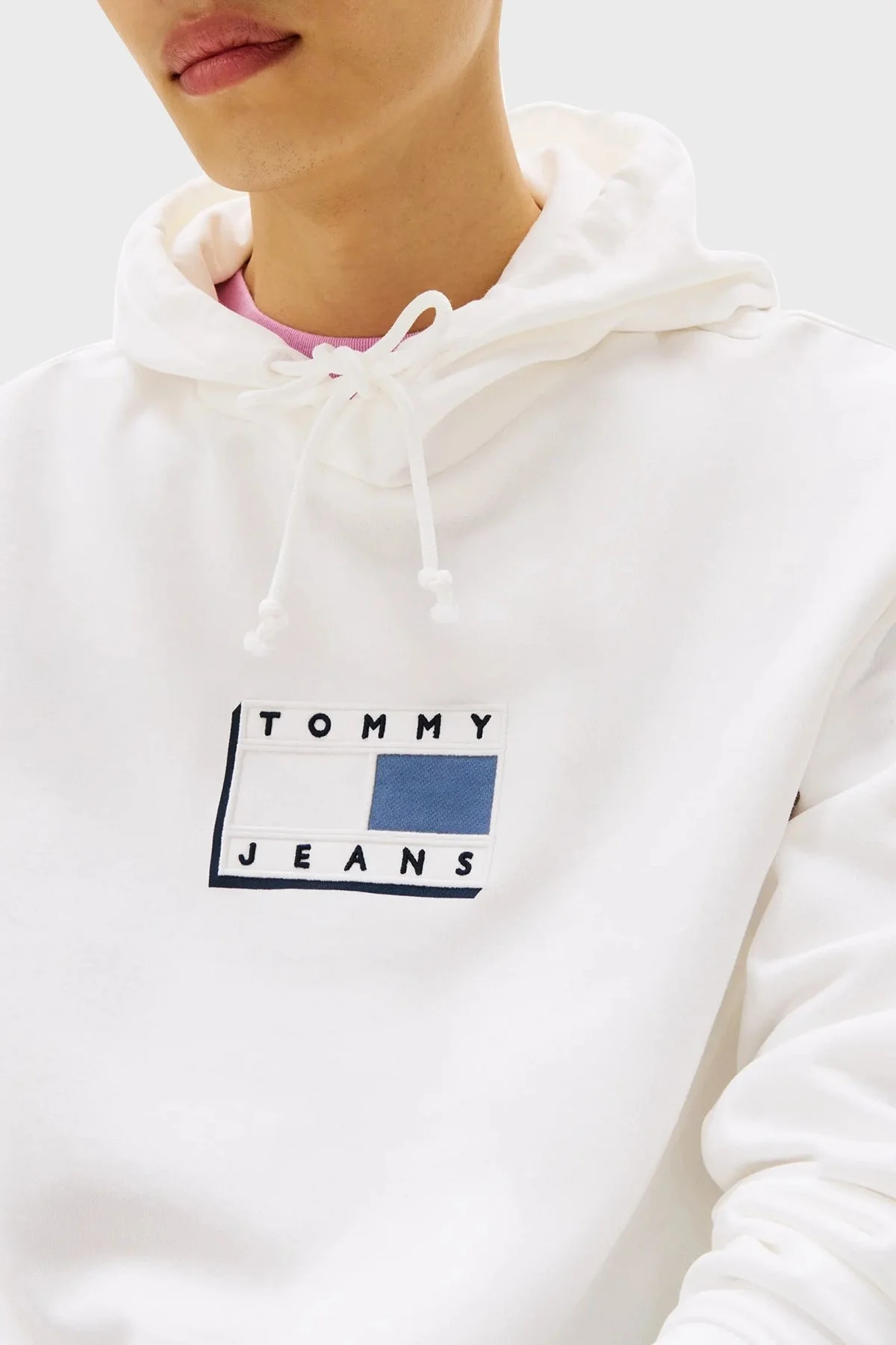 Tommy Jeans Logo Baskılı Pamuklu Regular Fit Kapüşonlu Erkek Sweat DM0DM21623 YBL BEYAZ - 4