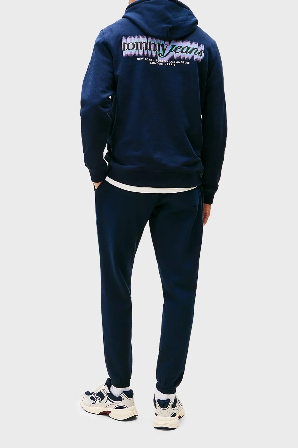 Tommy Jeans Logo Baskılı Pamuklu Regular Fit Kapüşonlu Erkek Sweat DM0DM22112 C1G LACİVERT - 3