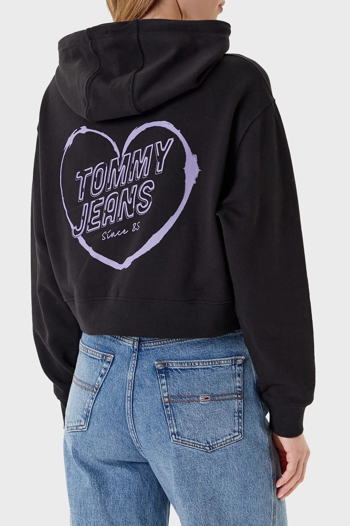 Tommy Jeans Logo Baskılı Pamuklu Relaxed Fit Kapüşonlu Crop Bayan Sweat DW0DW21408 BDS SİYAH - 3