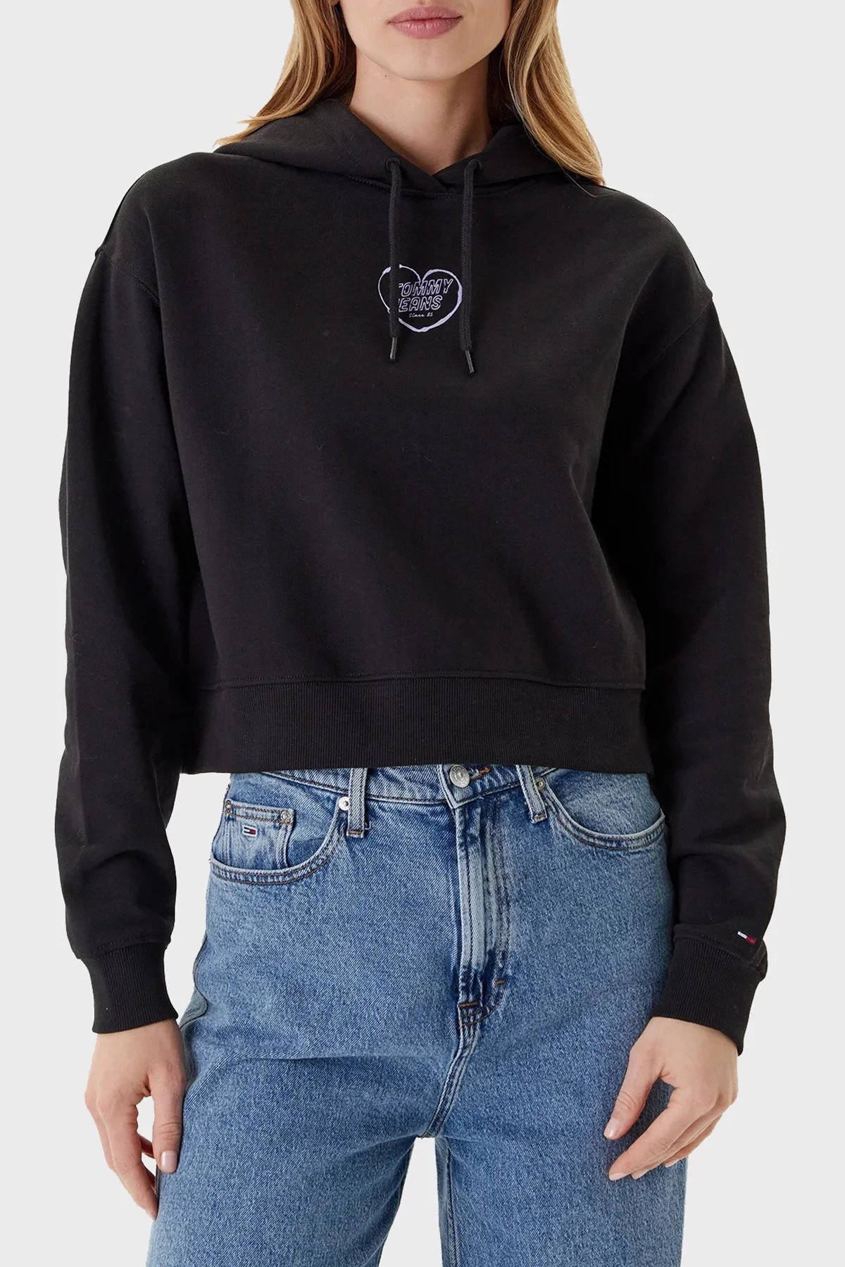 Tommy Jeans Logo Baskılı Pamuklu Relaxed Fit Kapüşonlu Crop Kadın Sweat DW0DW21408 BDS SİYAH - 1