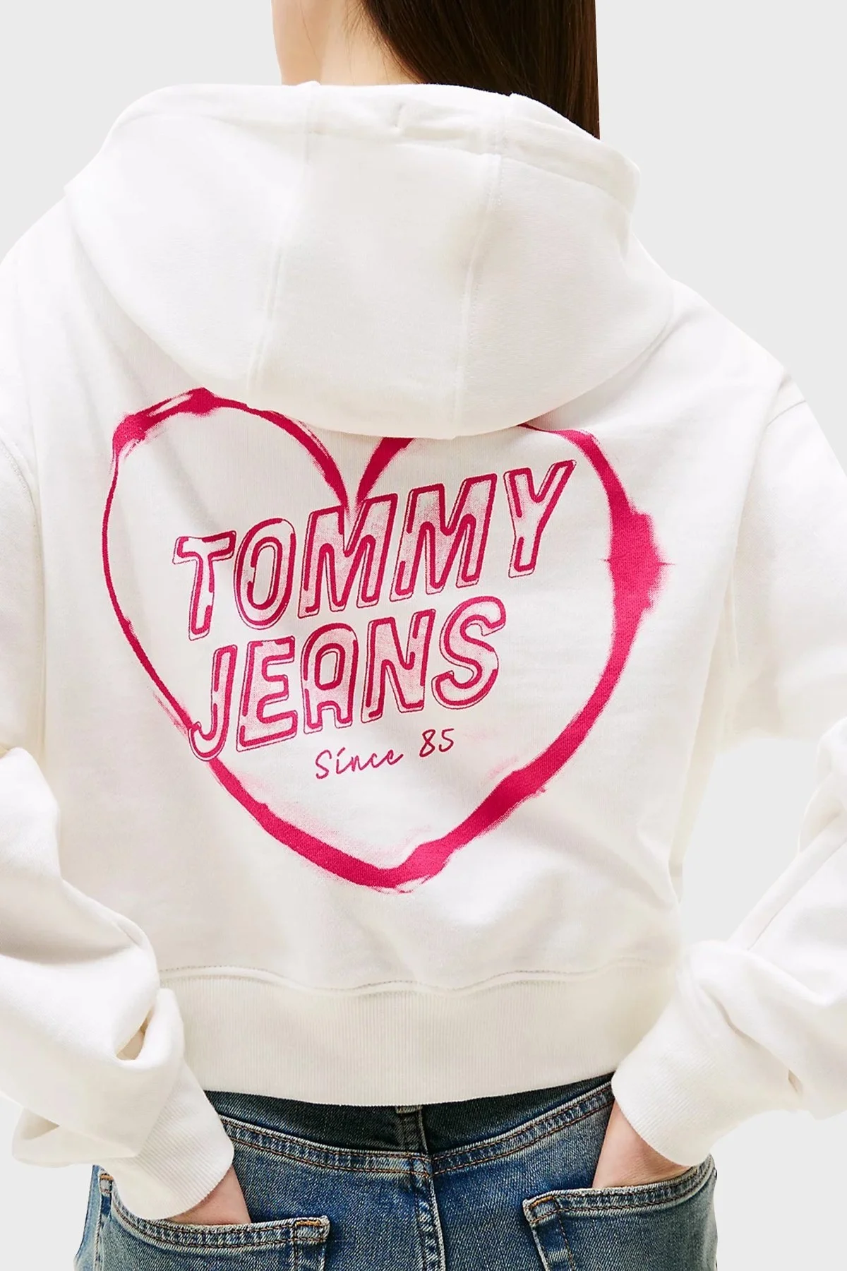 Tommy Jeans Logo Baskılı Pamuklu Relaxed Fit Kapüşonlu Crop Bayan Sweat DW0DW21408 YBL BEYAZ - 4