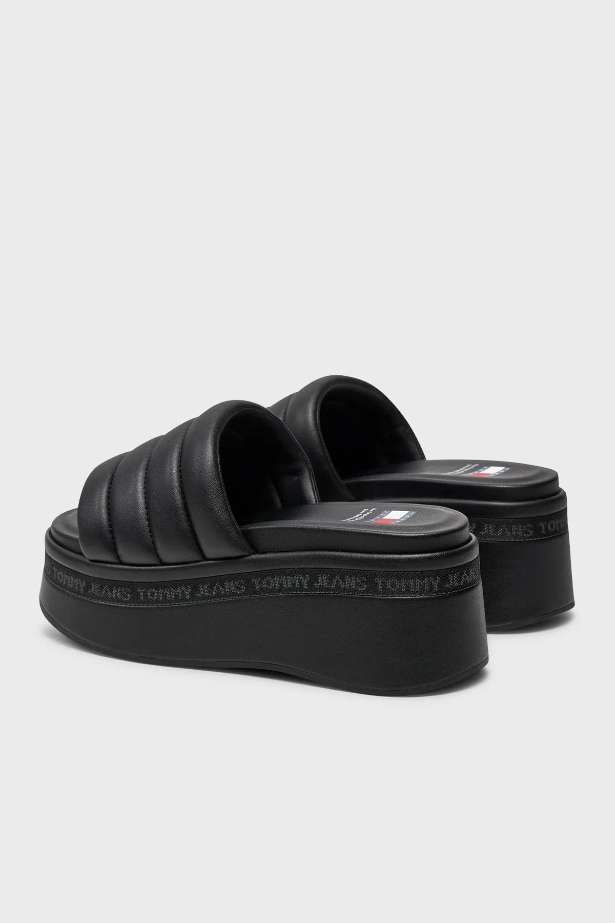 Tommy Jeans Logo Dolgulu Platform Bayan Sandalet EN0EN02455 BDS SİYAH - 6