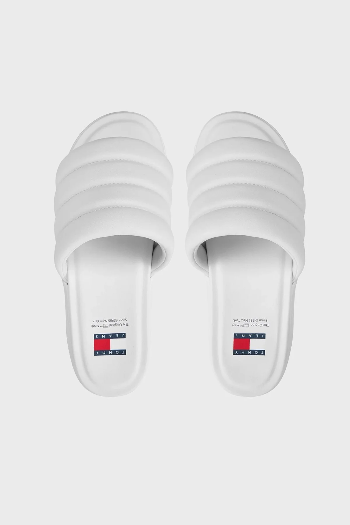 Tommy Jeans Logo Dolgulu Platform Bayan Sandalet EN0EN02455 YBL BEYAZ - 5