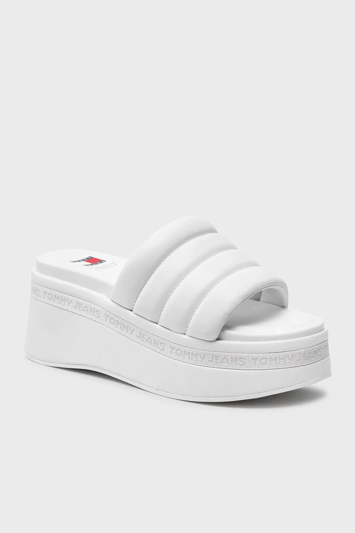 Tommy Jeans Logo Dolgulu Platform Bayan Sandalet EN0EN02455 YBL BEYAZ - 6