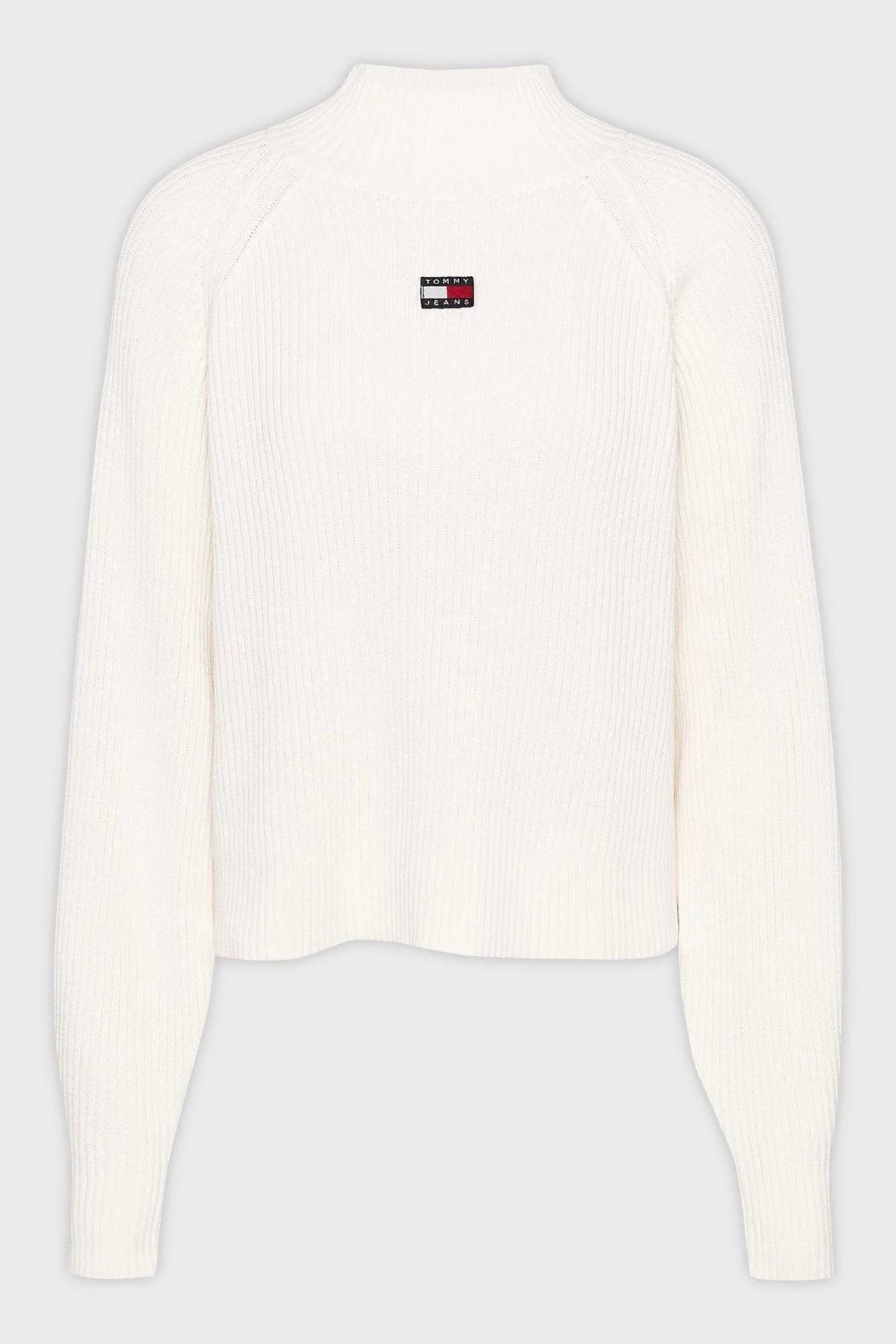 Tommy Jeans Logolu % 100 Pamuk Regular Fit Balon Kol Örgü Bayan Kazak DW0DW19912 YBH BEYAZ - 5