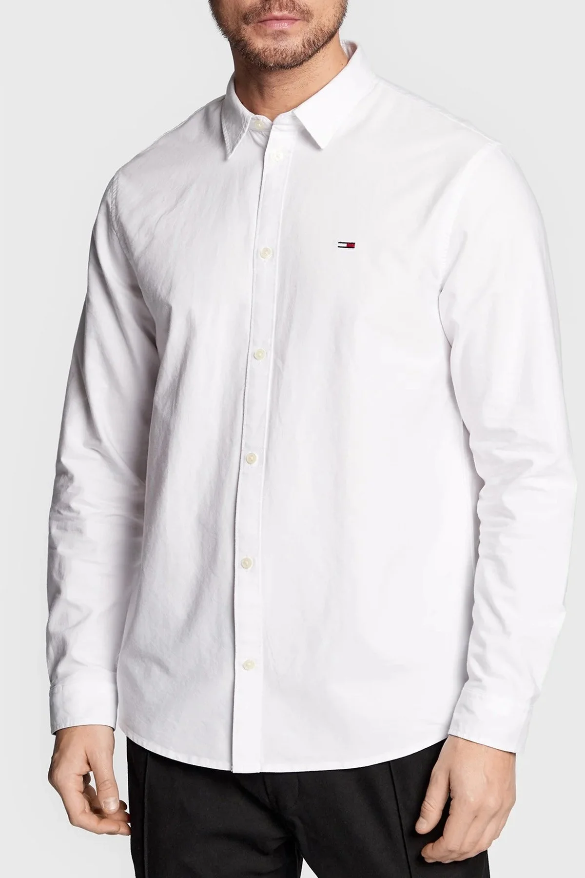 Tommy Jeans Logolu % 100 Pamuk Regular Fit Oxford Erkek Gömlek DM0DM15408 YBR BEYAZ - 1