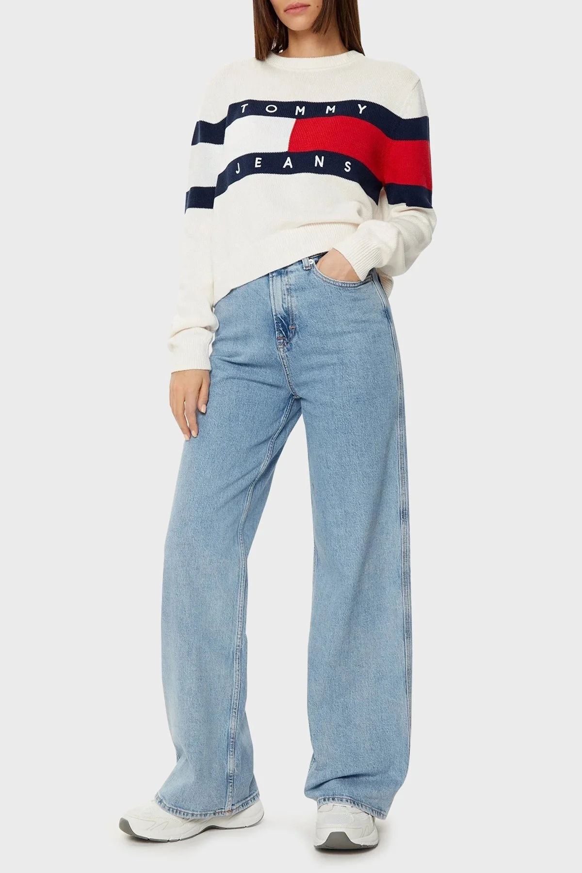 Tommy Jeans Logolu % 100 Pamuk Relaxed Fit Bisiklet Yaka Örme Bayan Kazak DW0DW19335 YBH BEYAZ - 3