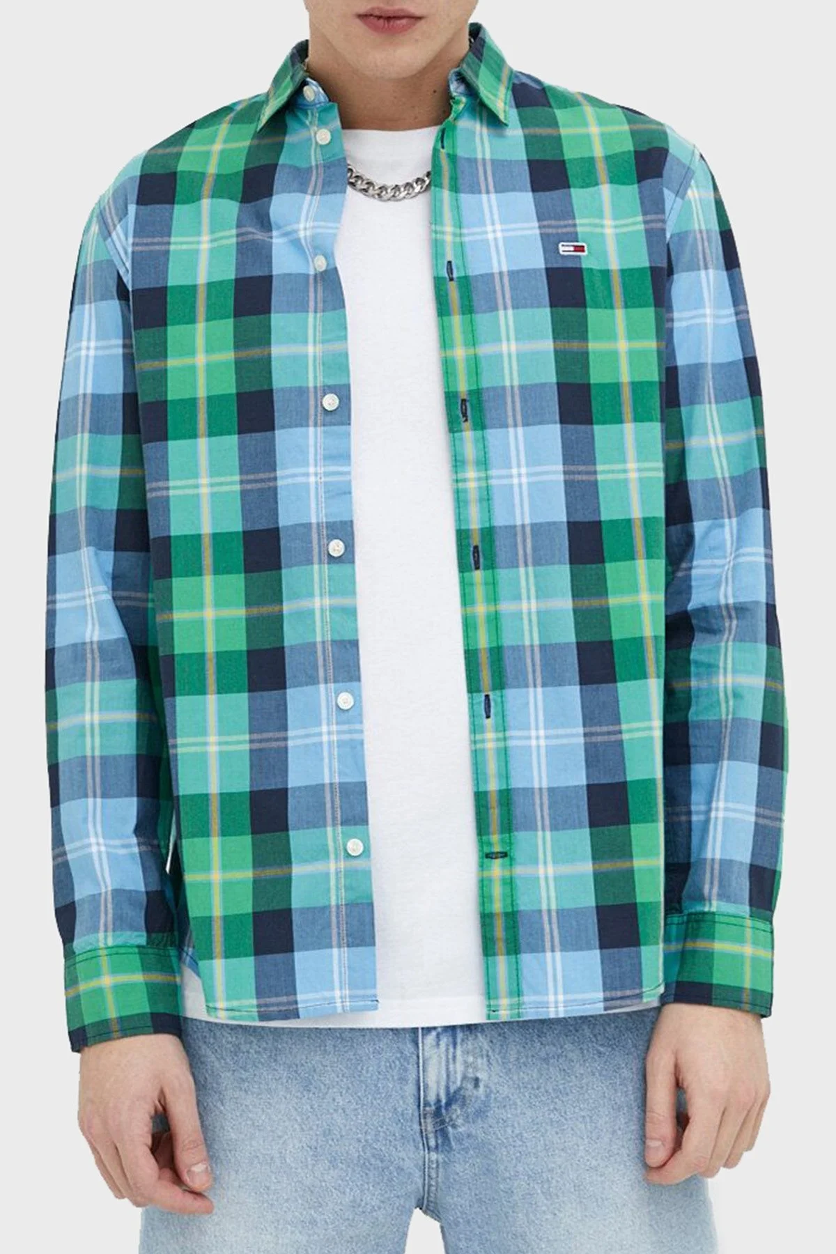 Tommy Jeans Logolu % 100 Pamuk Uzun Kollu Klasik Kalıp Kareli Erkek Gömlek DM0DM15934 LY3 YEŞİL-MAVİ - 1