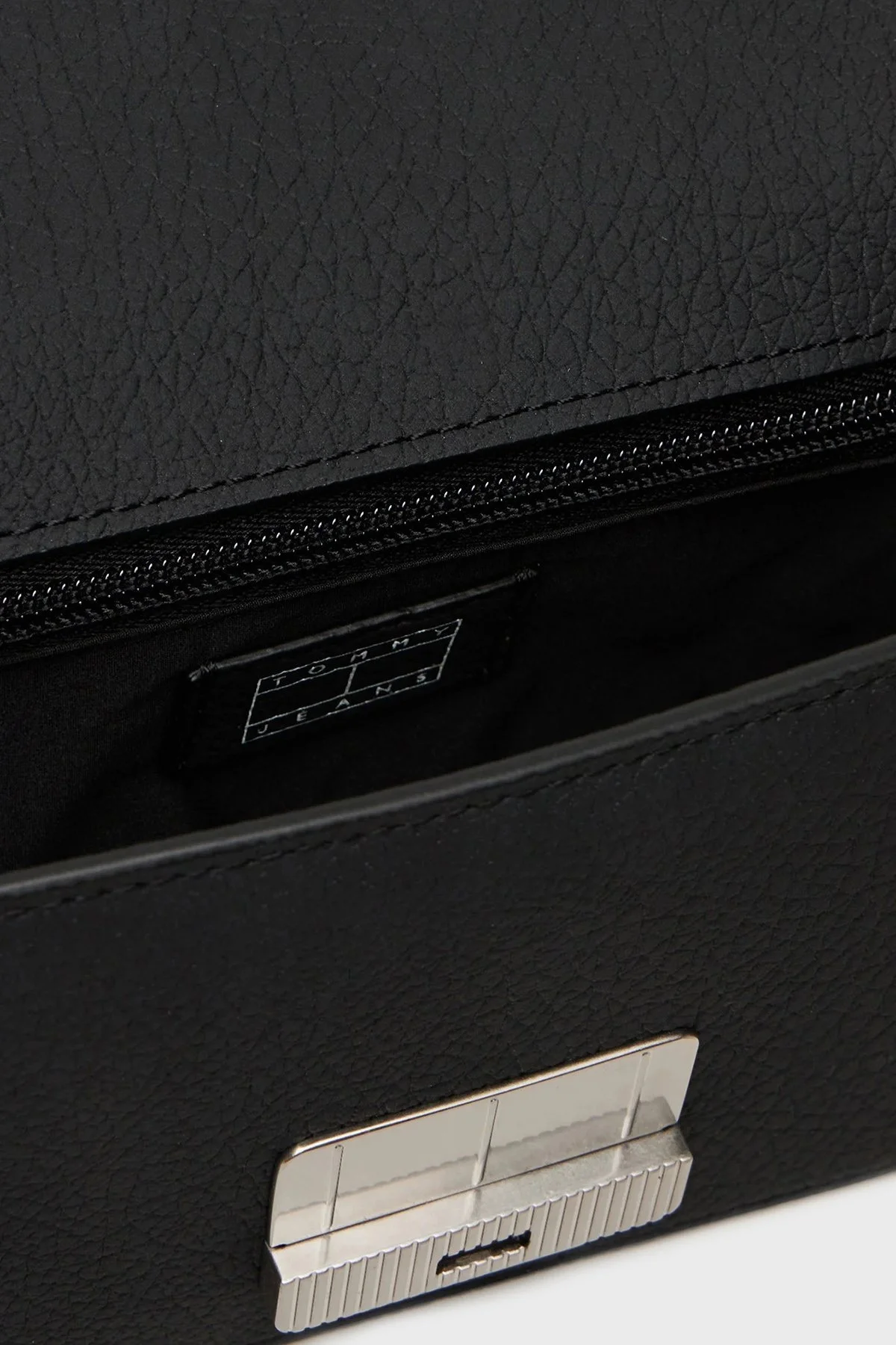 Tommy Jeans Logolu Ayarlanabilir Askılı Bayan Çanta AW0AW17529 BDS SİYAH - 4