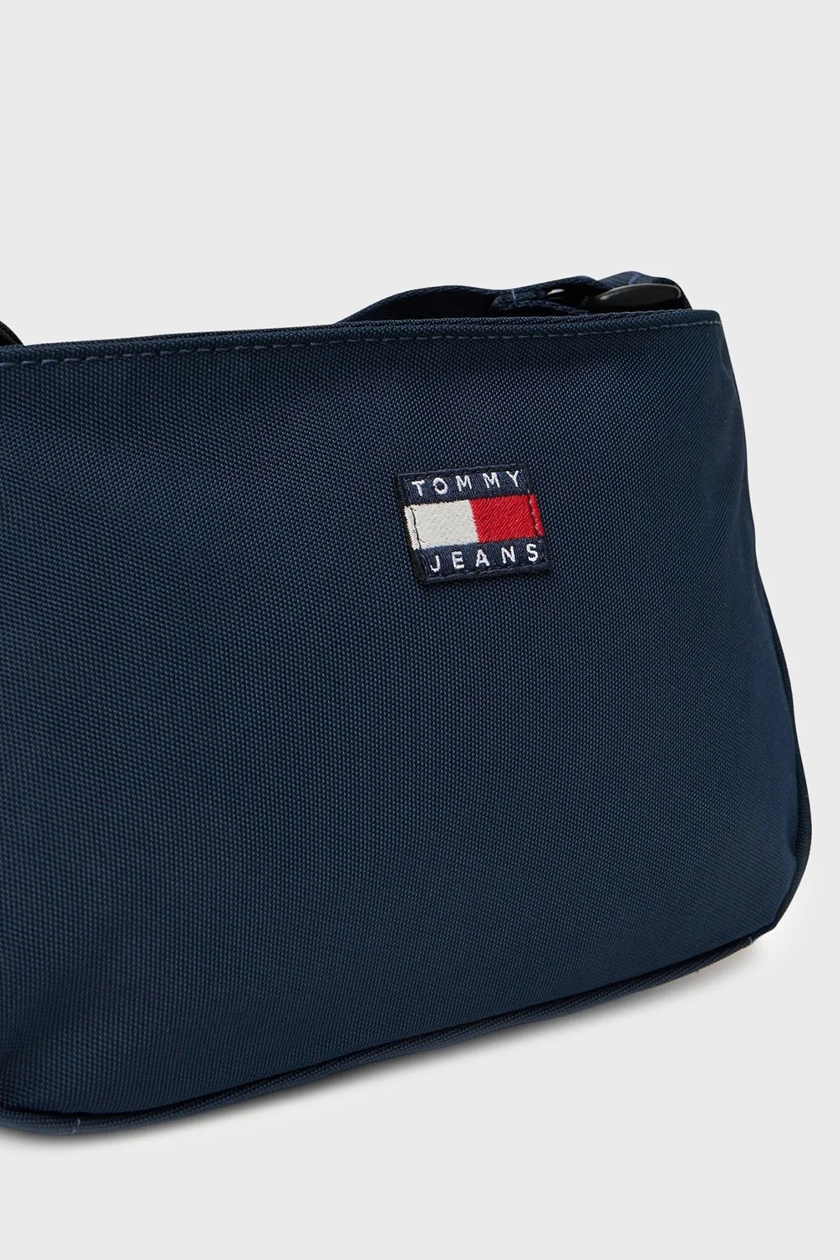 Tommy Jeans Logolu Ayarlanabilir Askılı Bayan Çanta AW0AW17544 C1G LACİVERT - 5