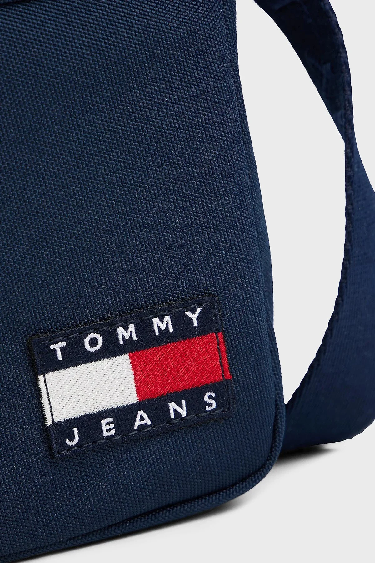 Tommy Jeans Logolu Ayarlanabilir Askılı Erkek Çanta AM0AM13710 C1G LACİVERT - 5
