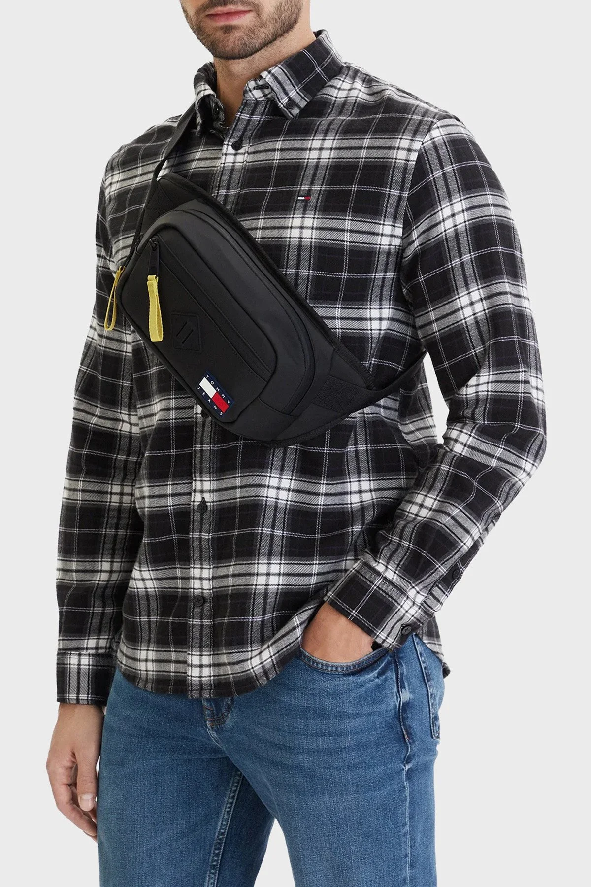 Tommy Jeans Logolu Ayarlanabilir Askılı Erkek Çanta AM0AM14215 BDS SİYAH - 2