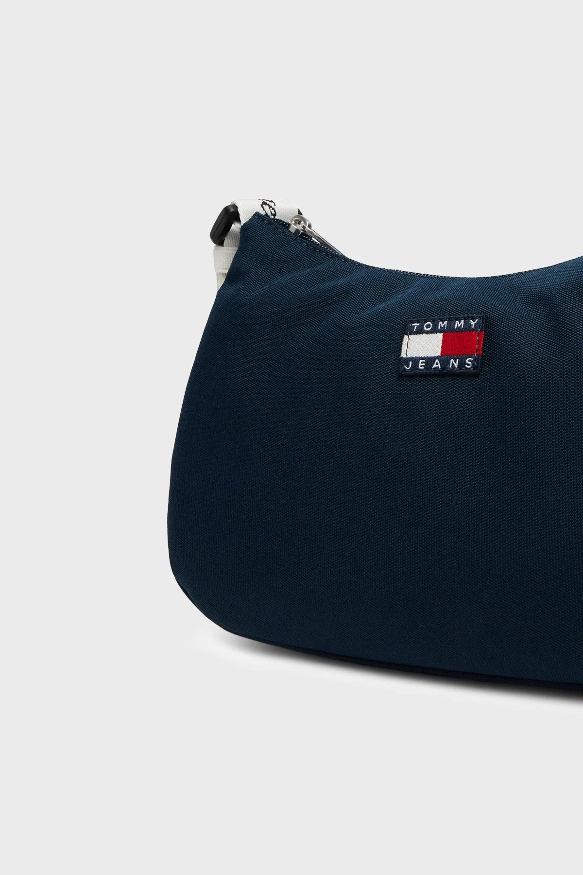 Tommy Jeans Logolu Ayarlanabilir Askılı Kadın Çanta AW0AW18463 C1G LACİVERT - 6