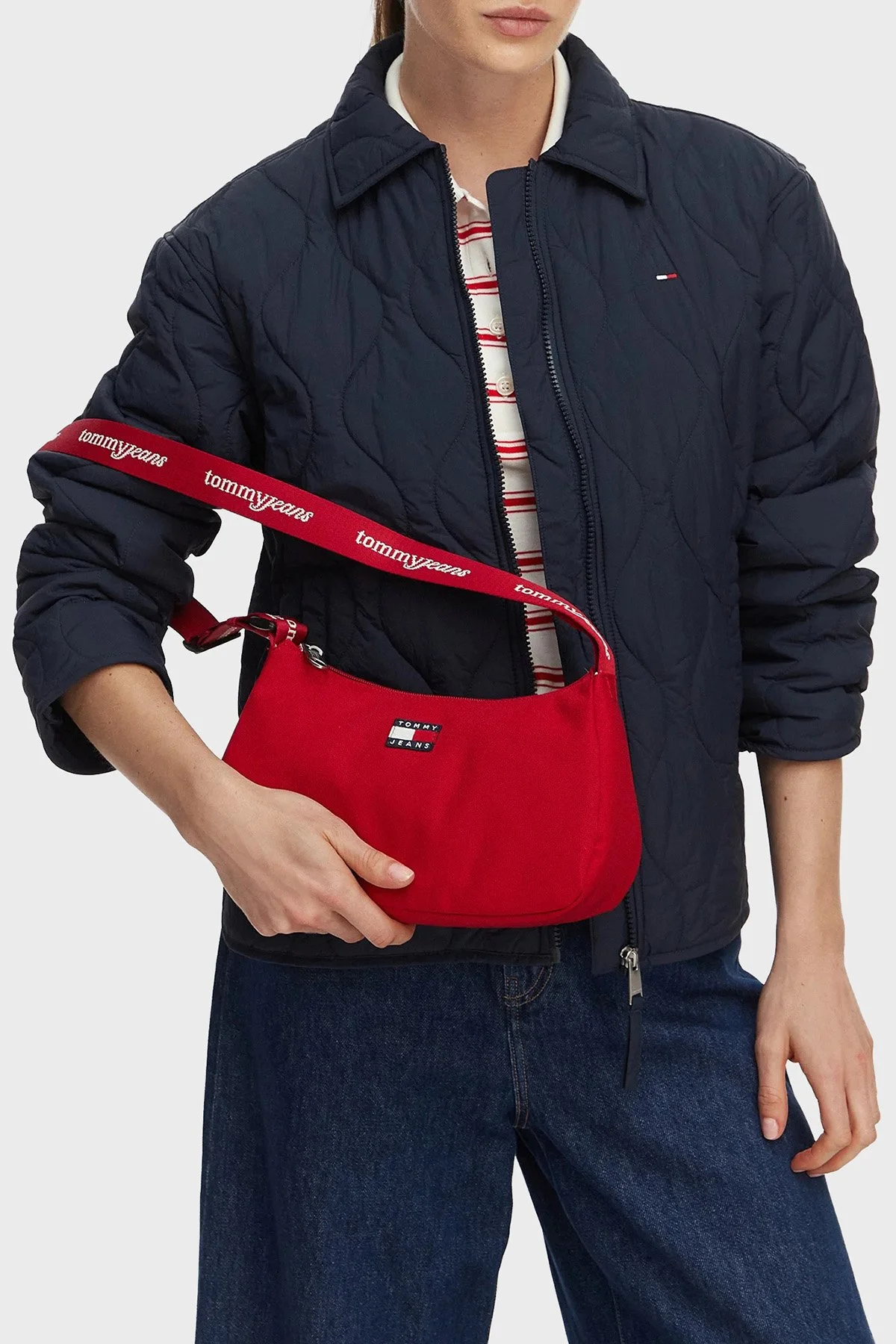 Tommy Jeans Logolu Ayarlanabilir Askılı Kadın Çanta AW0AW18768 XMP Kırmızı - 2