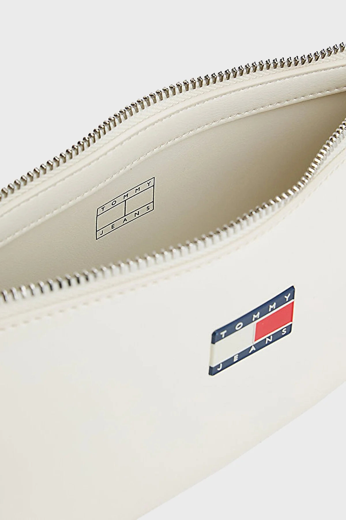 Tommy Jeans Logolu Ayarlanabilir Bayan Çanta AW0AW17866 YBI BEYAZ - 4