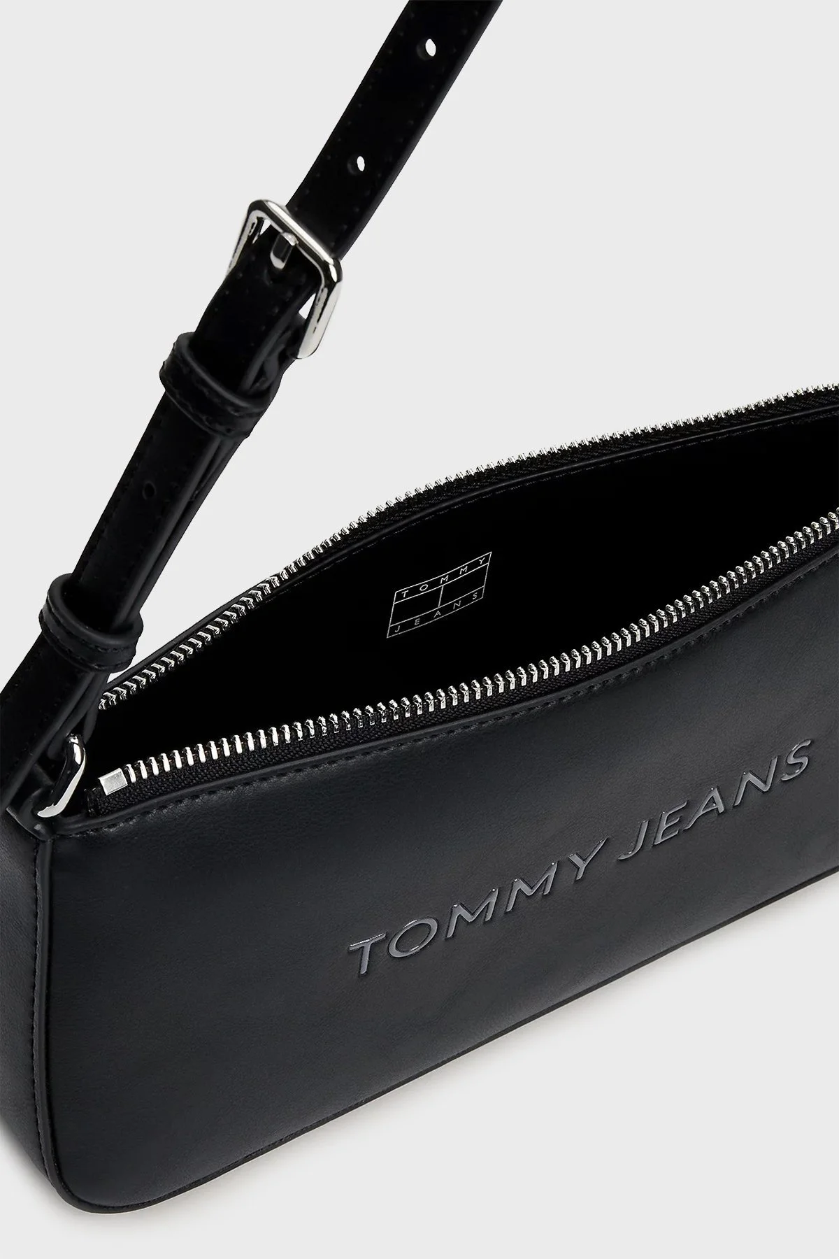 Tommy Jeans Logolu Ayarlanabilir Omuz Askılı Bayan Çanta AW0AW16270 BDS SİYAH - 4