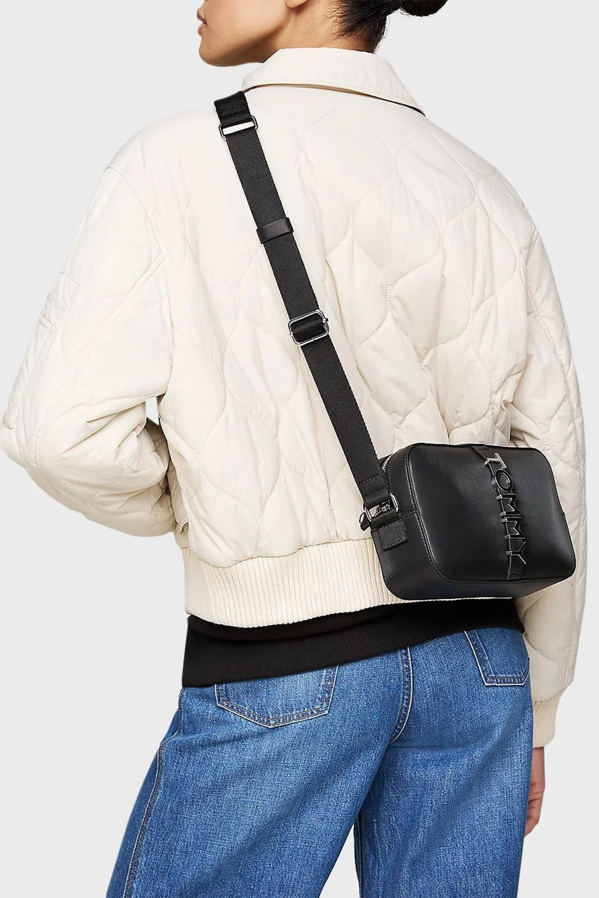 Tommy Jeans Logolu Ayarlanabilir Omuz Askılı Bayan Çanta AW0AW16511 BDS SİYAH - 2