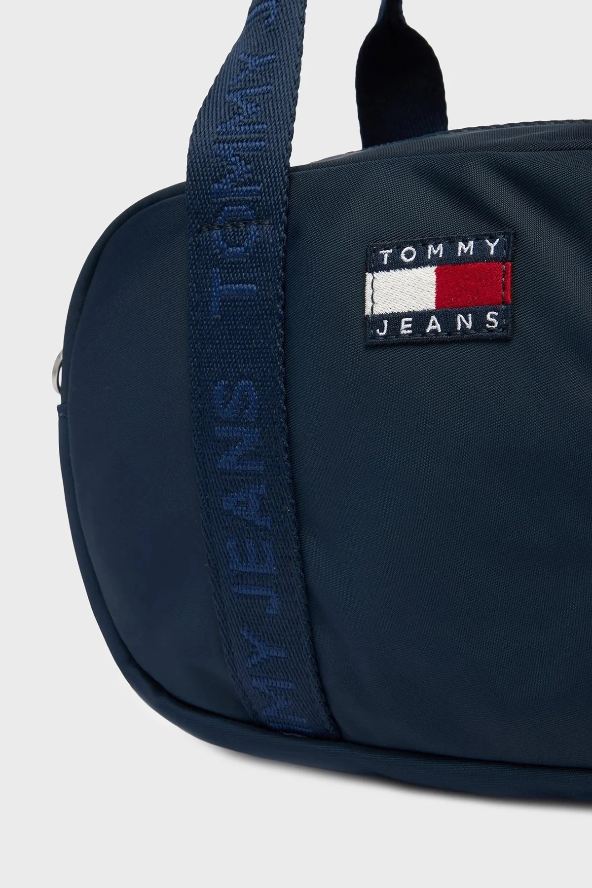 Tommy Jeans Logolu Çıkarılabilir Askılı Bayan Çanta AW0AW17889 C1G LACİVERT - 3