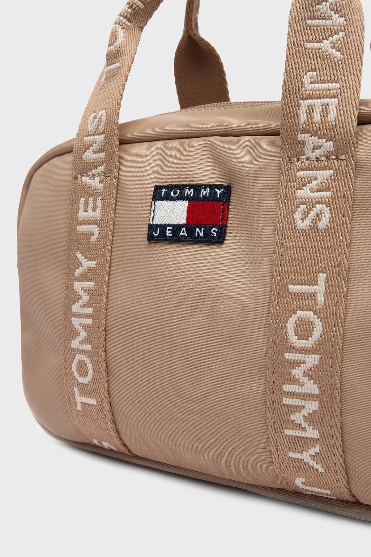 Tommy Jeans Logolu Çıkarılabilir Askılı Bayan Çanta AW0AW17889 GUQ KAHVE - 5