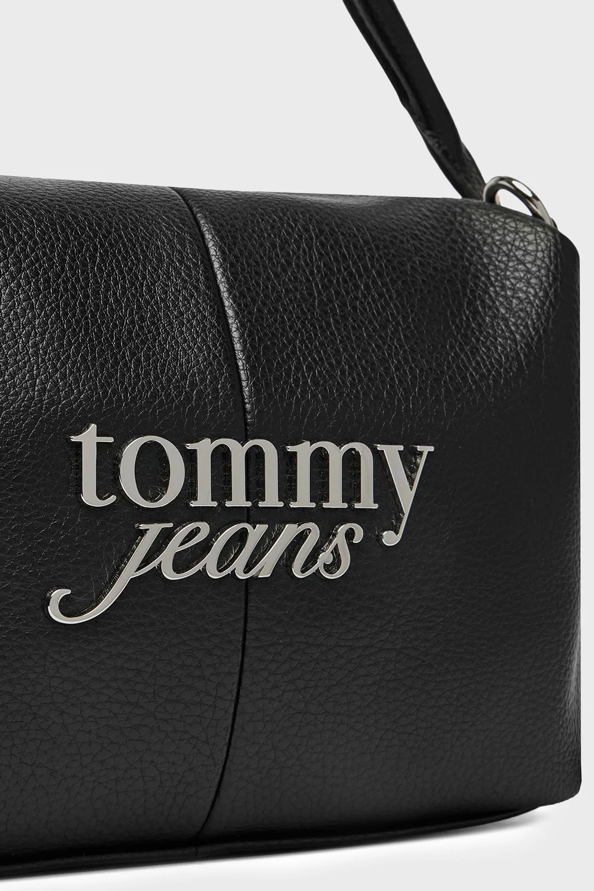 Tommy Jeans Logolu Çıkarılabilir Askılı Kadın Çanta AW0AW18470 BDS SİYAH - 6