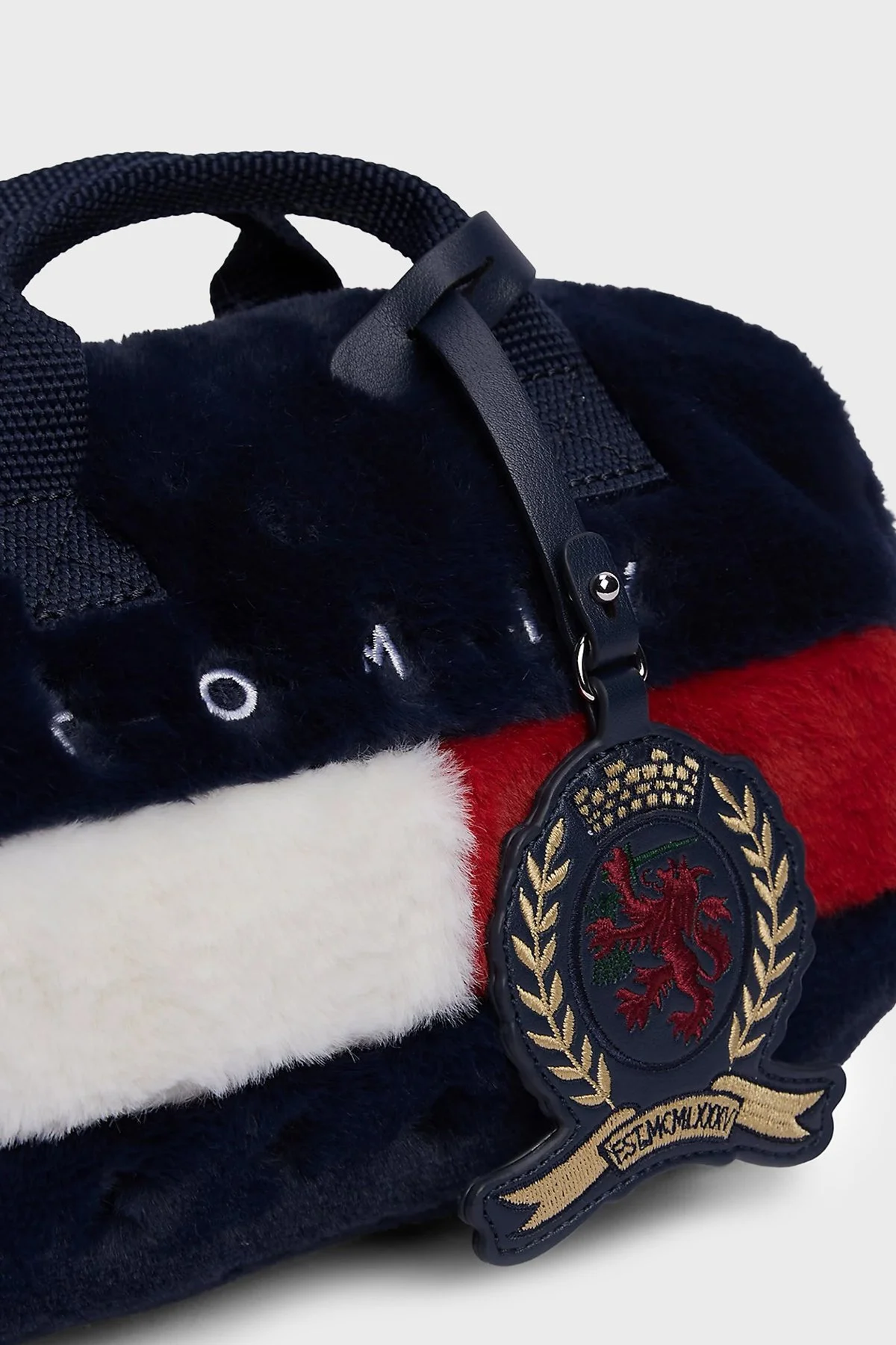 Tommy Jeans Logolu Çıkarılabilir Askılı Peluş Kadın Çanta AW0AW19080 C1G Lacivert - 5