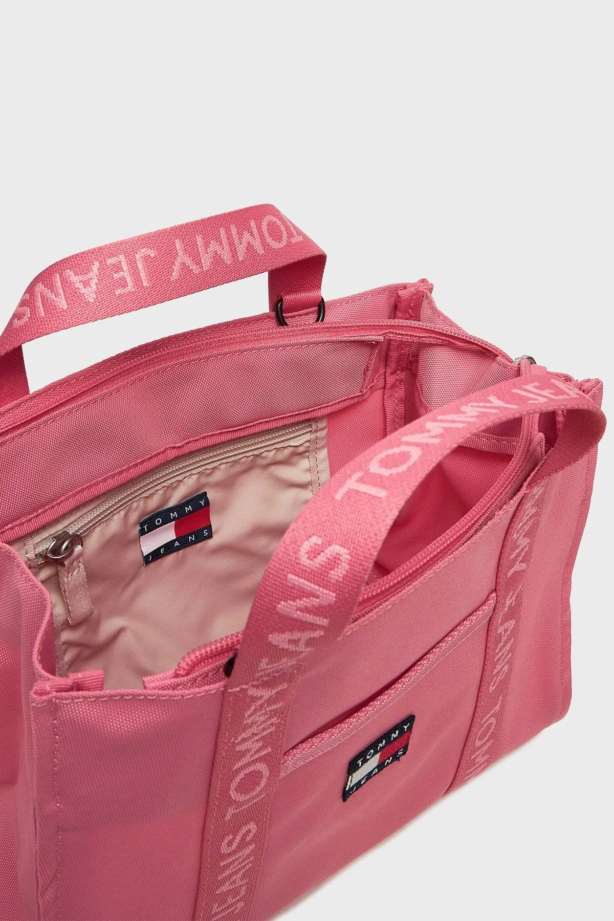 Tommy Jeans Logolu Çıkarılabilir Askılı Tote Bayan Çanta AW0AW17356 TIG PEMBE - 5