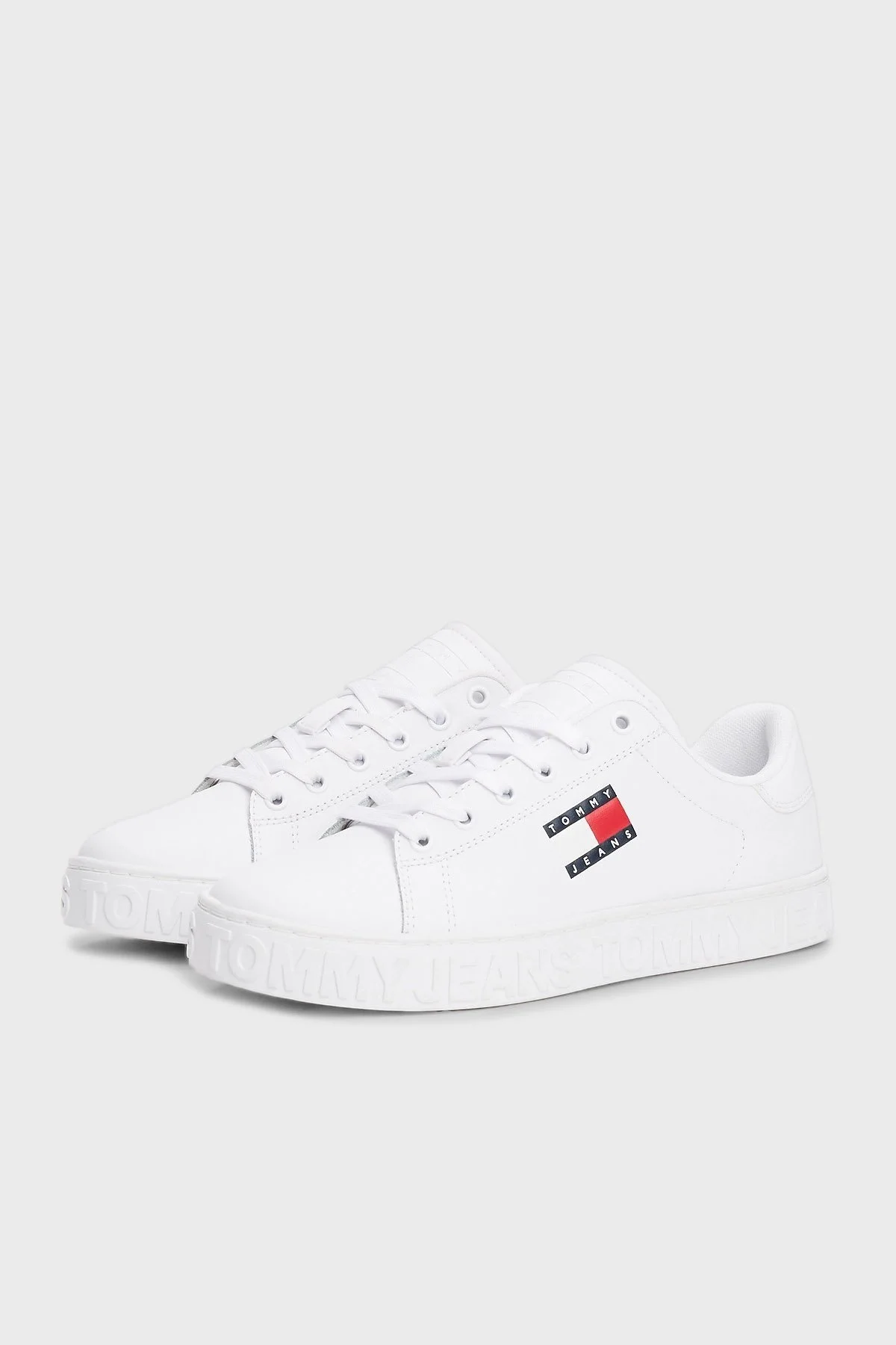 Tommy Jeans Logolu Deri Karışımlı Kalın Tabanlı Sneaker Bayan Ayakkabı EN0EN02703 YBS BEYAZ - 10