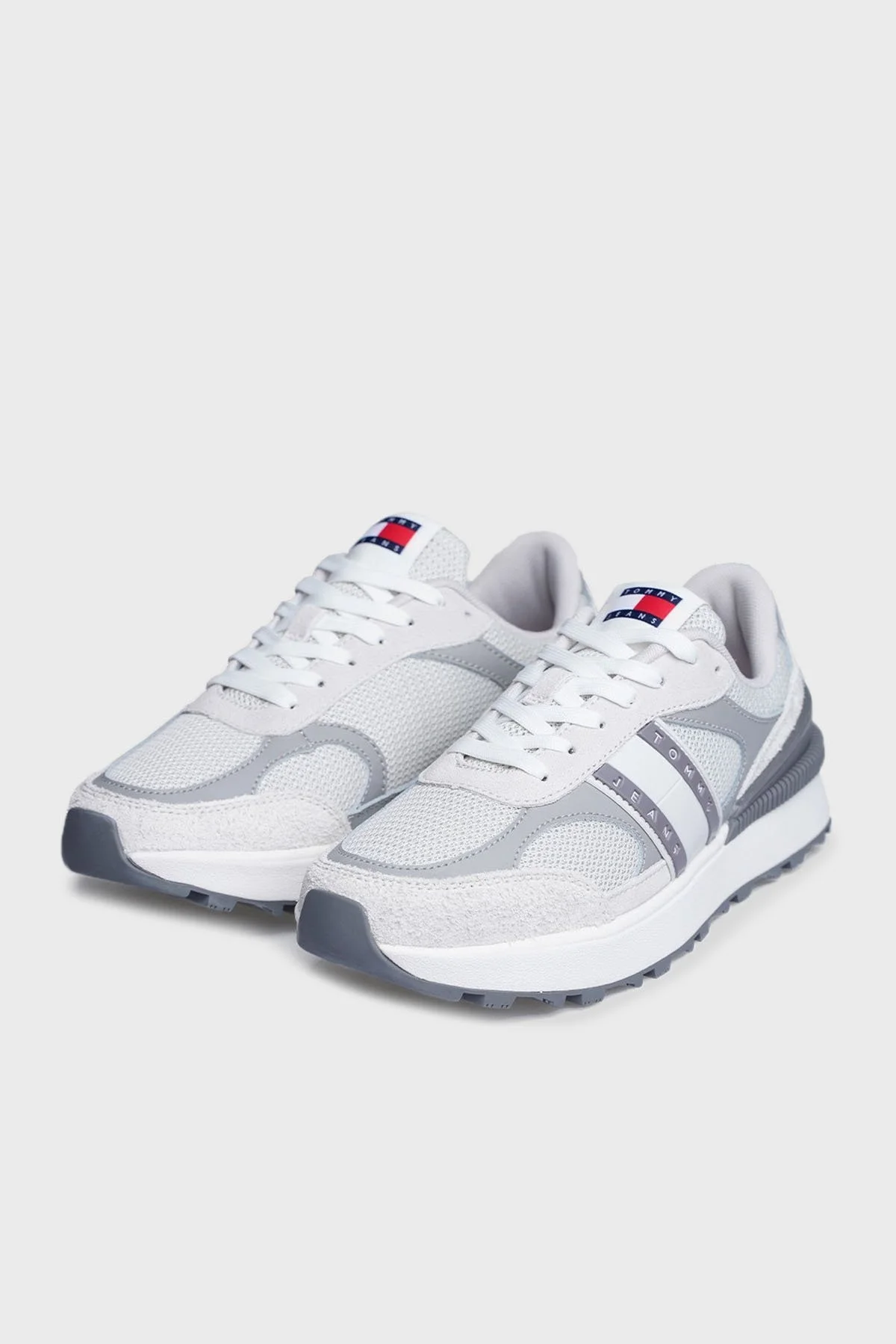 Tommy Jeans Logolu Deri Karışımlı Sneaker Bayan Ayakkabı EN0EN02705 P06 BEYAZ-GRİ - 3