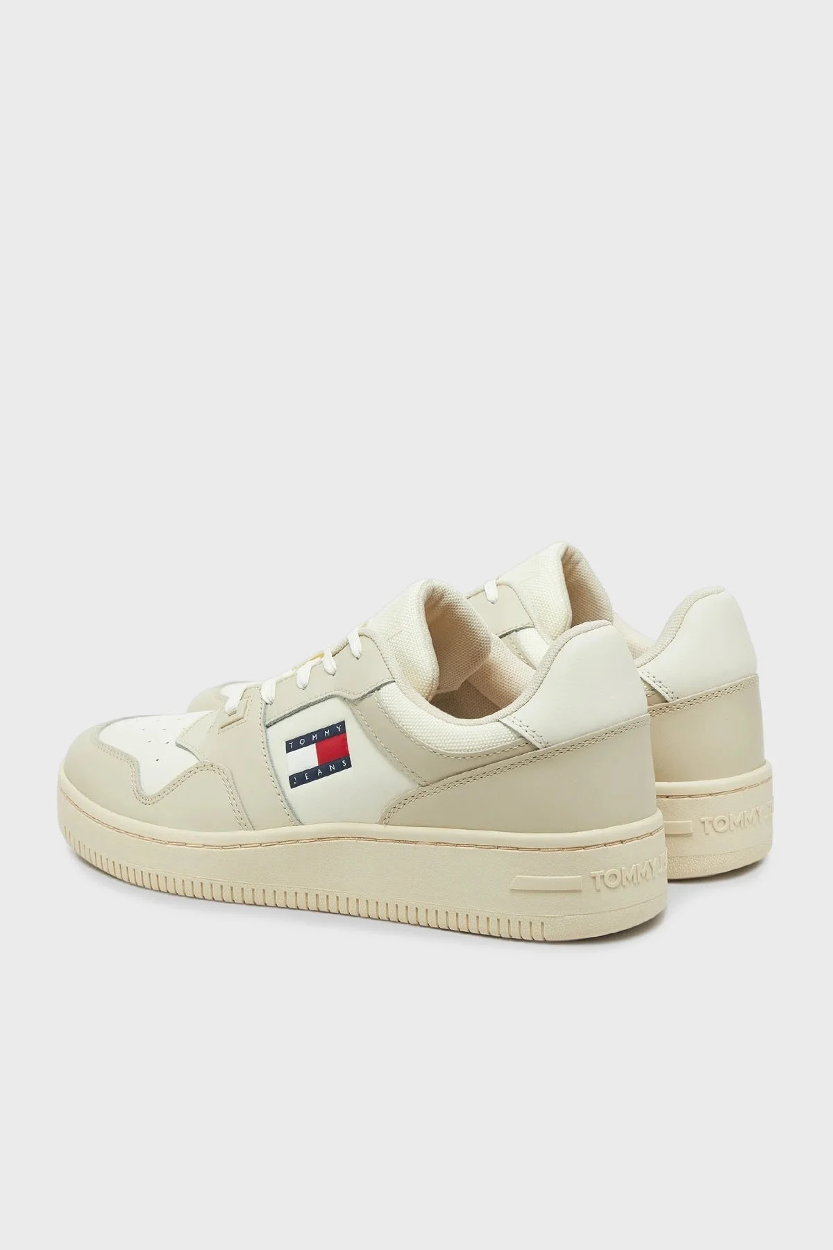 Tommy Jeans Logolu Deri Karışımlı Sneaker Erkek Ayakkabı EM0EM01395 YBI BEYAZ - 3