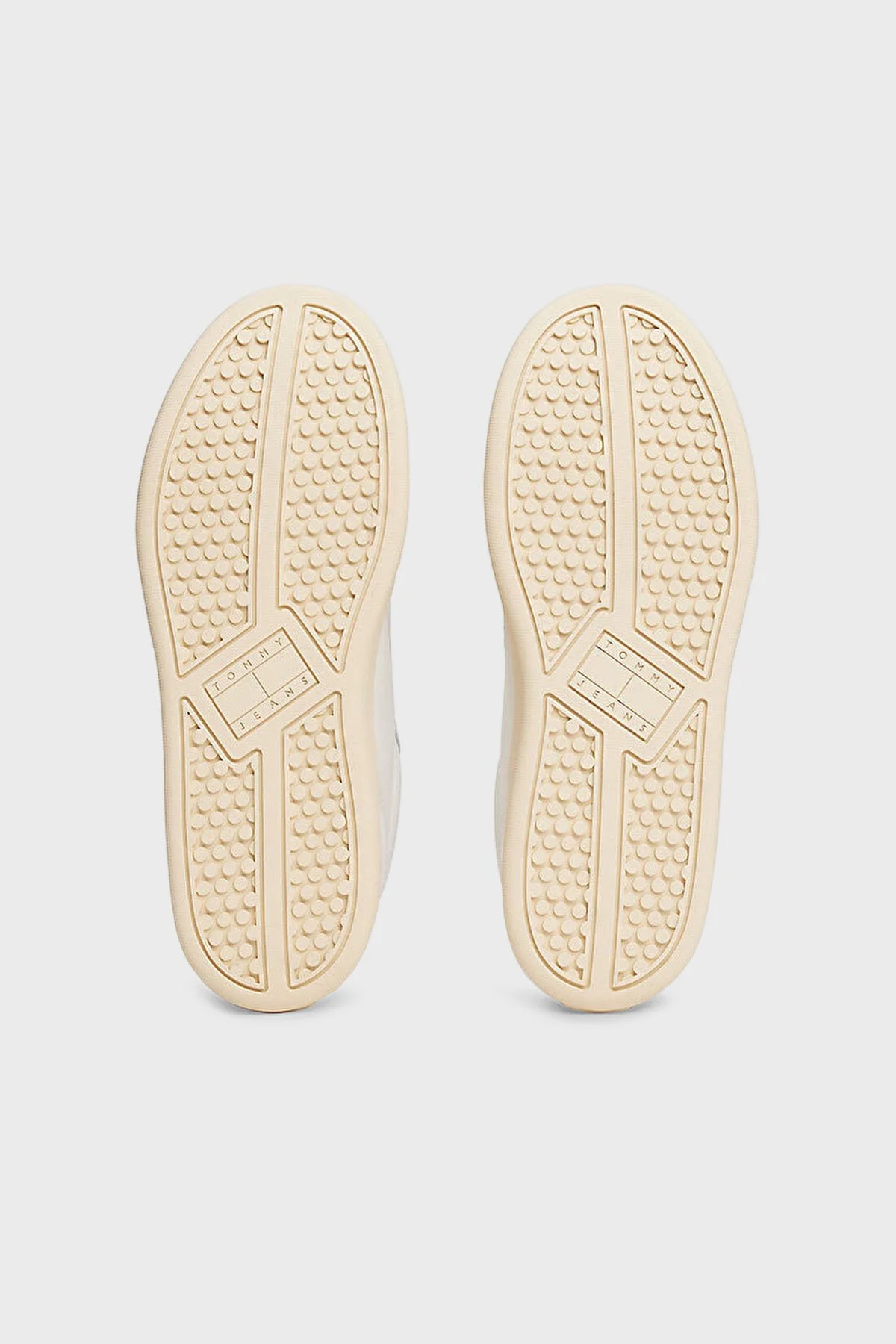 Tommy Jeans Logolu Deri Sneaker Kadın Ayakkabı EN0EN02815 01V BEYAZ - 6