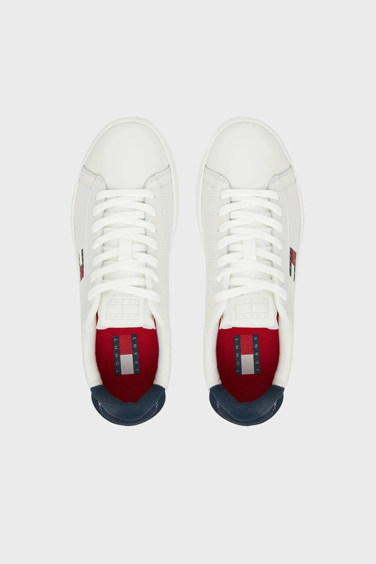 Tommy Jeans Logolu Deri Sneaker Bayan Ayakkabı EN0EN02815 0G1 BEYAZ-LACİVERT - 7