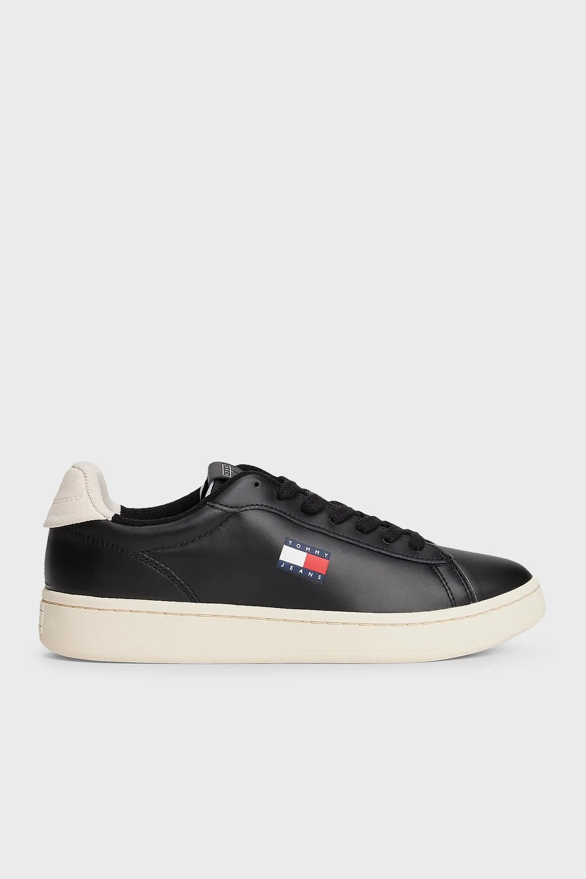 Tommy Jeans Logolu Deri Sneaker Kadın Ayakkabı EN0EN02815 BDS SİYAH - 1
