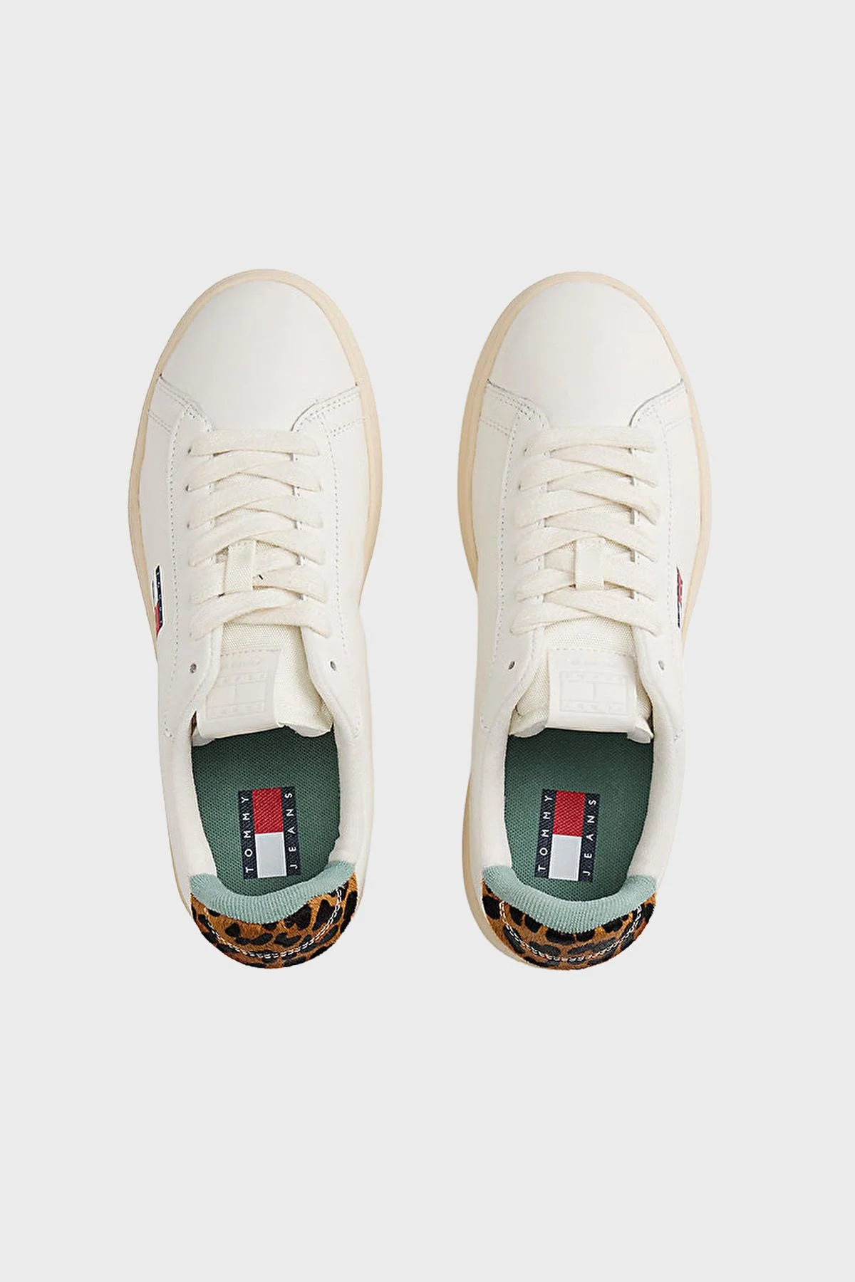 Tommy Jeans Logolu Deri Sneaker Bayan Ayakkabı EN0EN02909 0K7 BEYAZ - 3