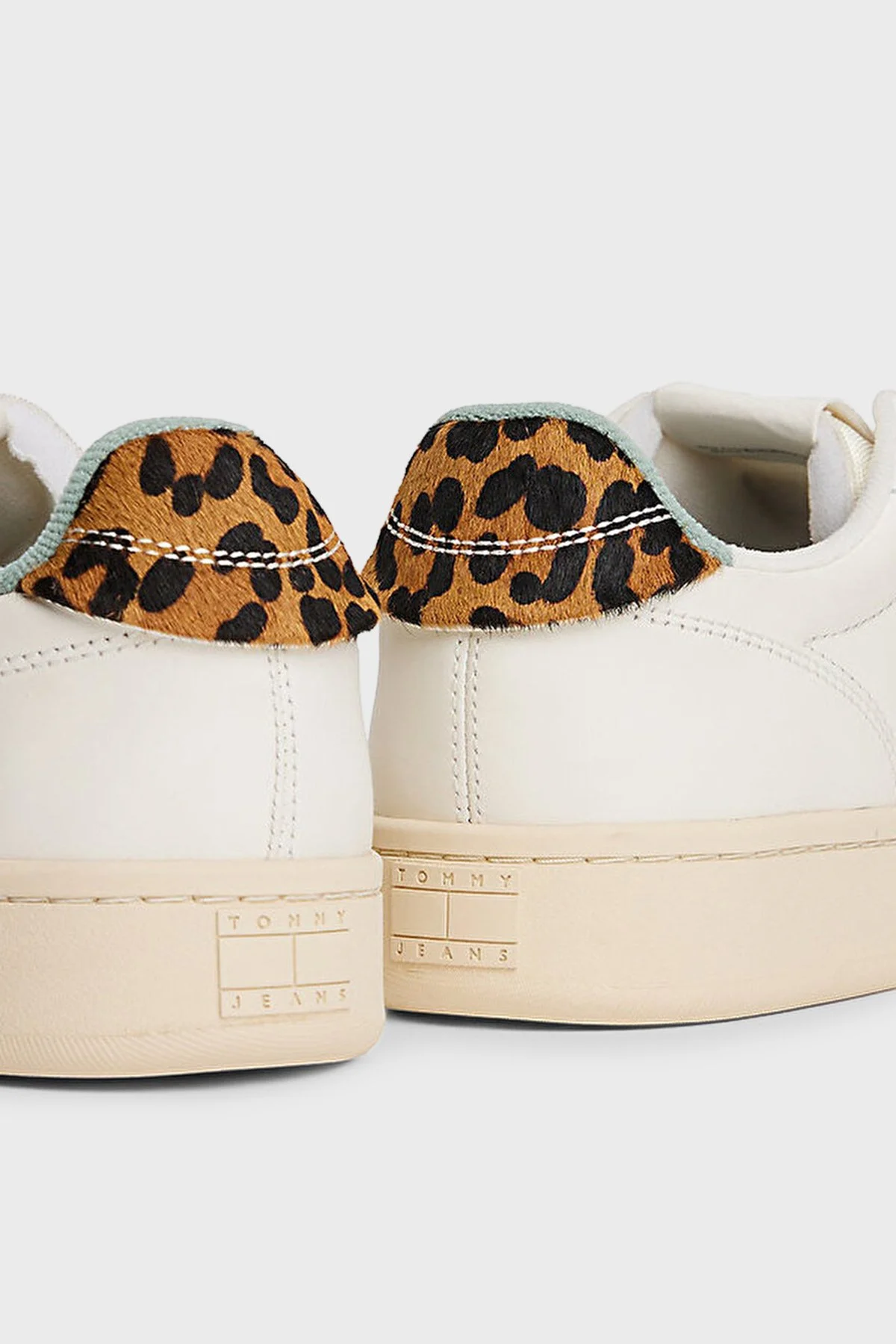 Tommy Jeans Logolu Deri Sneaker Kadın Ayakkabı EN0EN02909 0K7 BEYAZ - 6