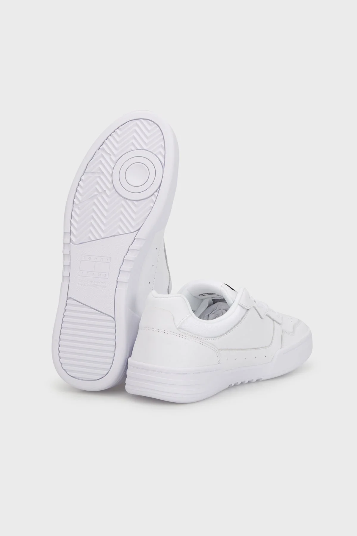 Tommy Jeans Logolu Deri Sneaker Erkek Ayakkabı EM0EM01443 YBR BEYAZ - 4