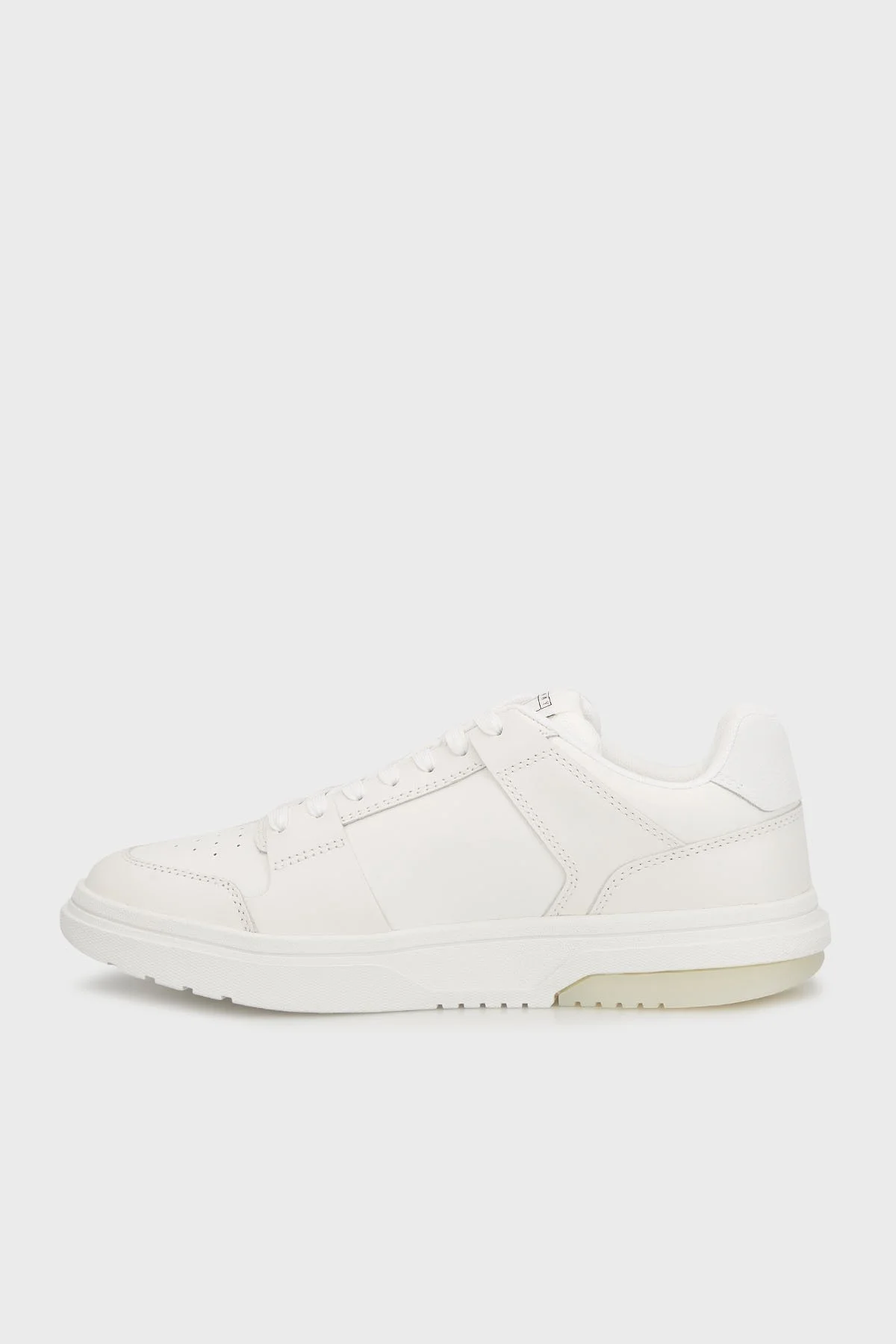 Tommy Jeans Logolu Deri Sneaker Erkek Ayakkabı EM0EM01576 TCR EKRU - 7