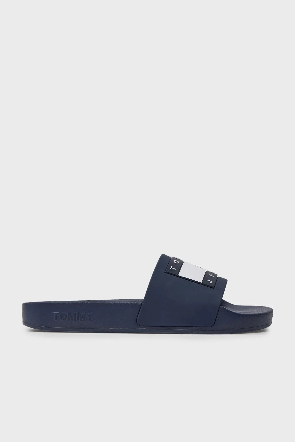 Tommy Jeans Logolu Düz Bayan Terlik EN0EN02115 C1G LACİVERT - 1
