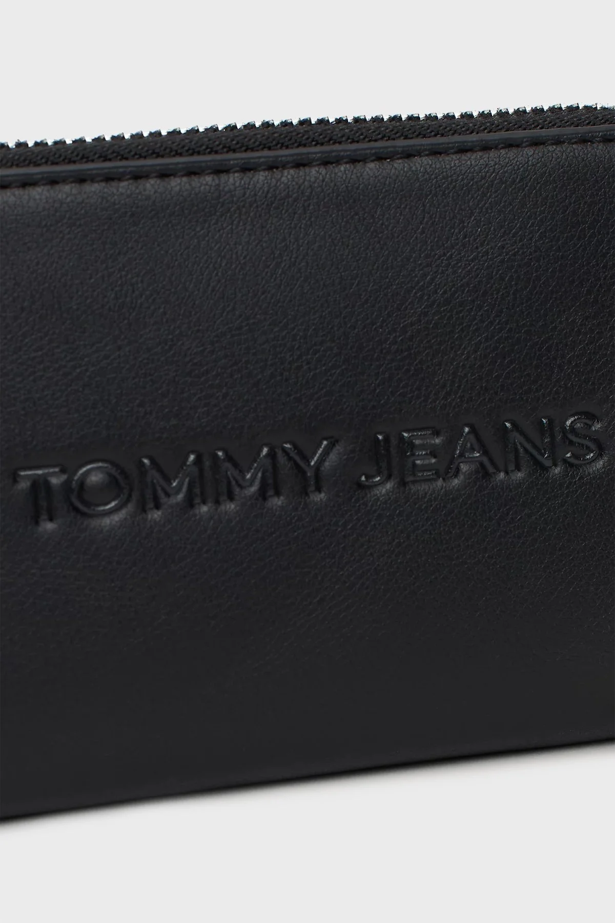 Tommy Jeans Logolu Fermuarlı Bayan Cüzdan AW0AW16387 BDS SİYAH - 8