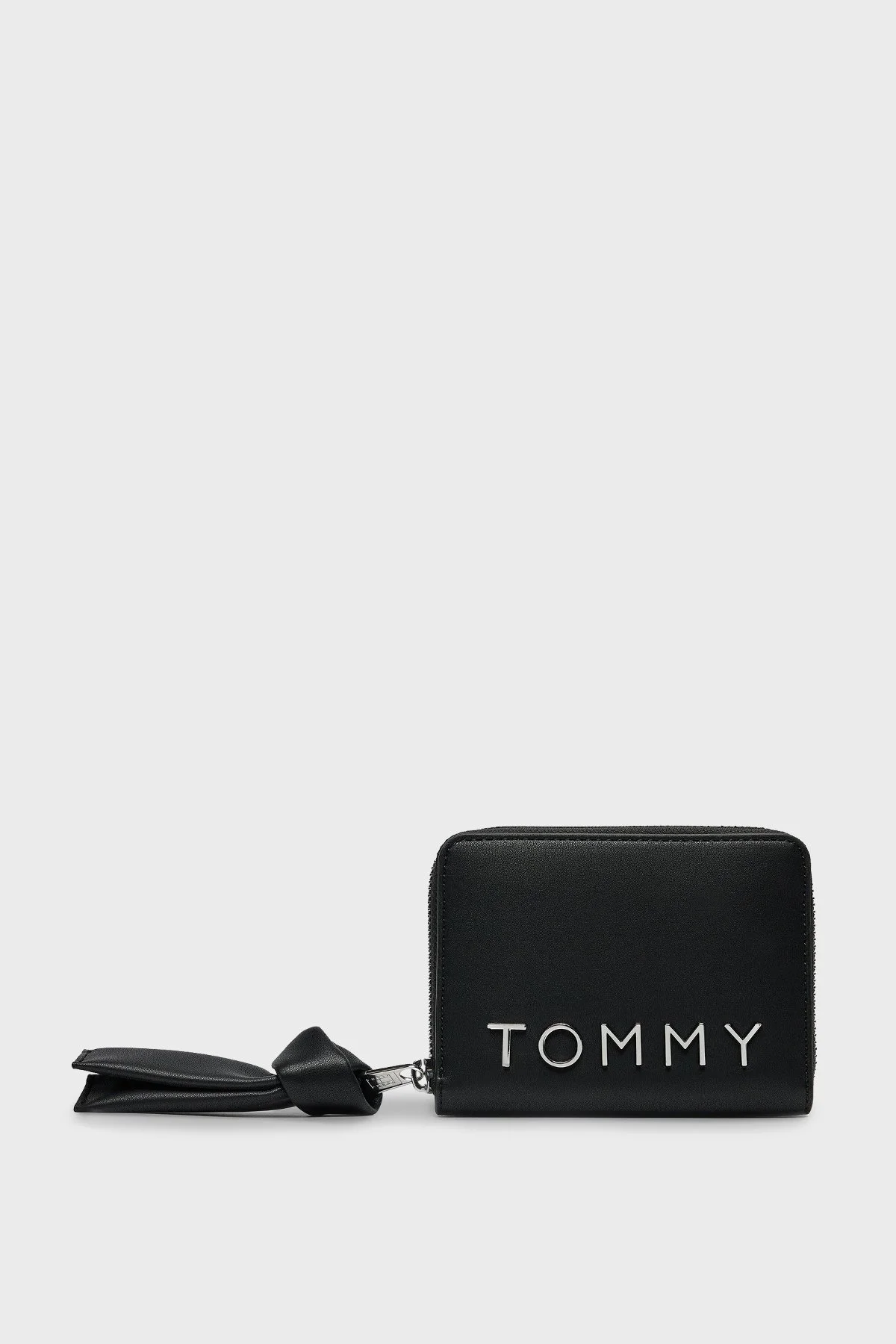 Tommy Jeans Logolu Fermuarlı Bayan Cüzdan AW0AW16390 BDS SİYAH - 1