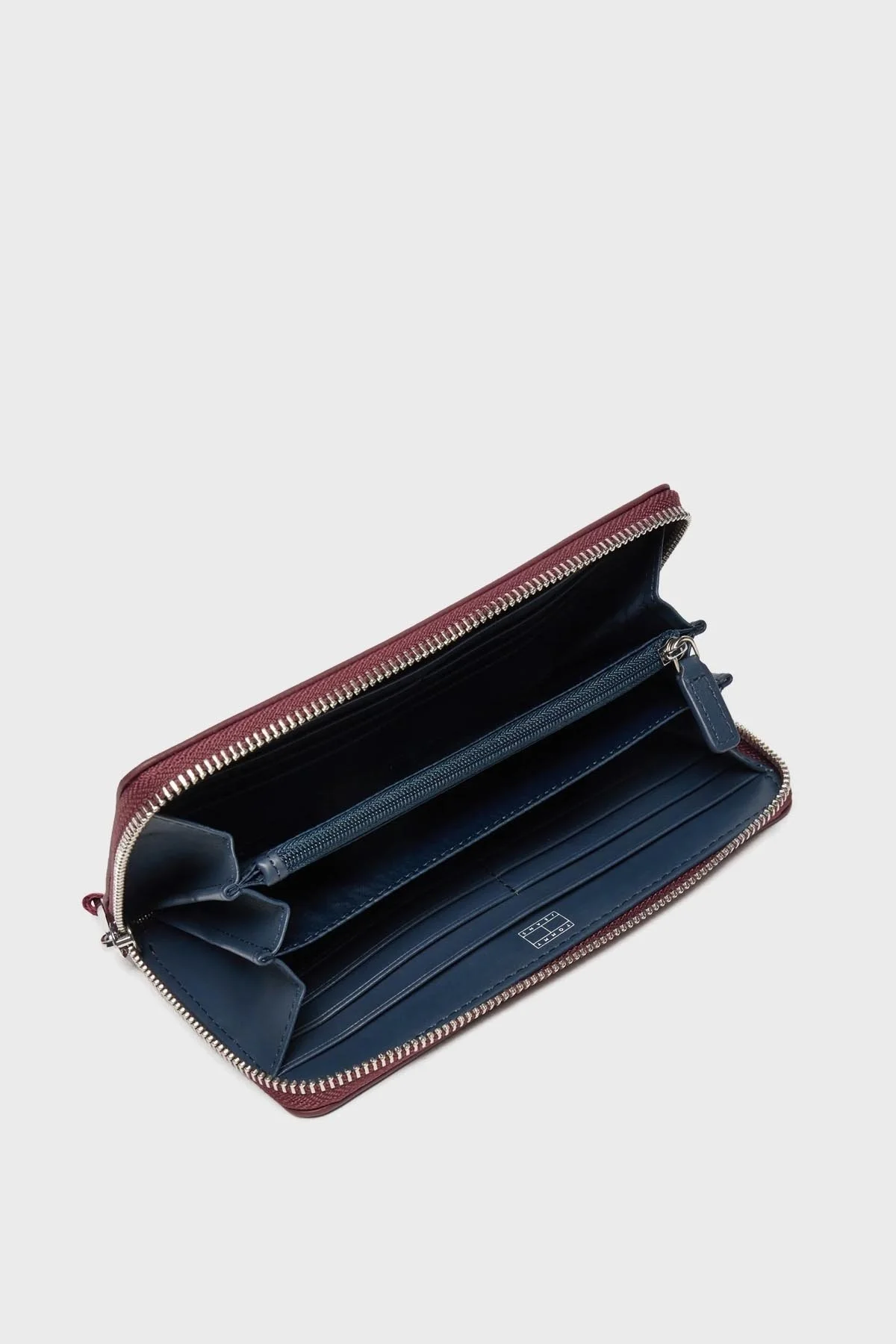 Tommy Jeans Logolu Fermuarlı Bayan Cüzdan AW0AW16485 VLP BORDO - 3