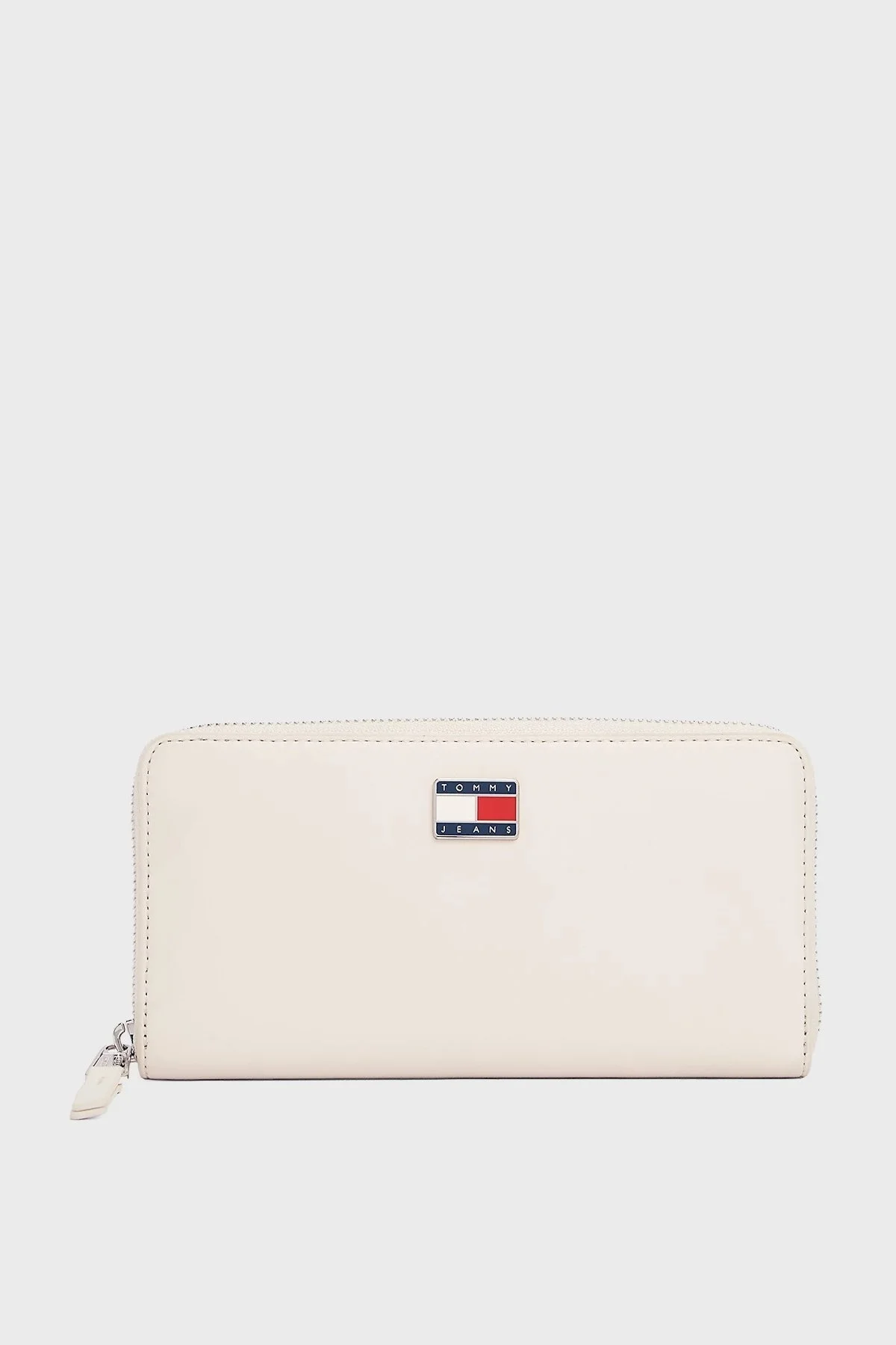 Tommy Jeans Logolu Fermuarlı Bayan Cüzdan AW0AW16980 ACG BEJ - 1