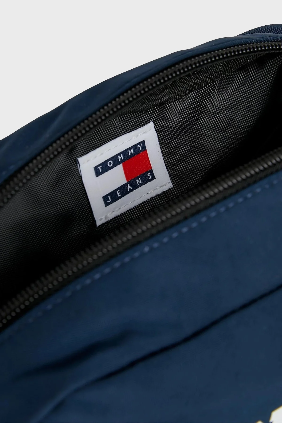 Tommy Jeans Logolu Fermuarlı Erkek Cüzdan AM0AM12346 C1G LACİVERT - 4